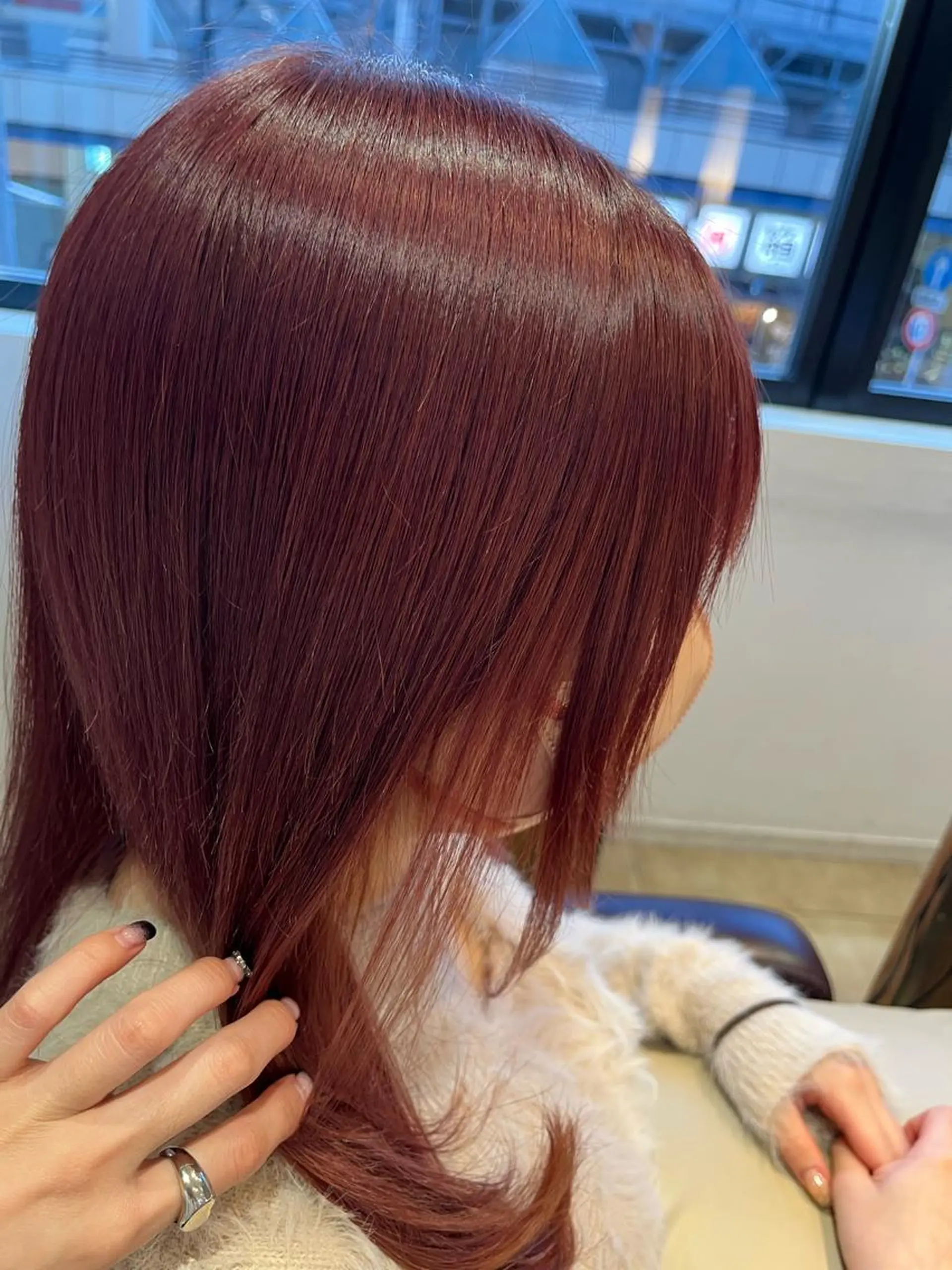 ロング ヘアカラー 庄司 沙羅のヘアスタイル