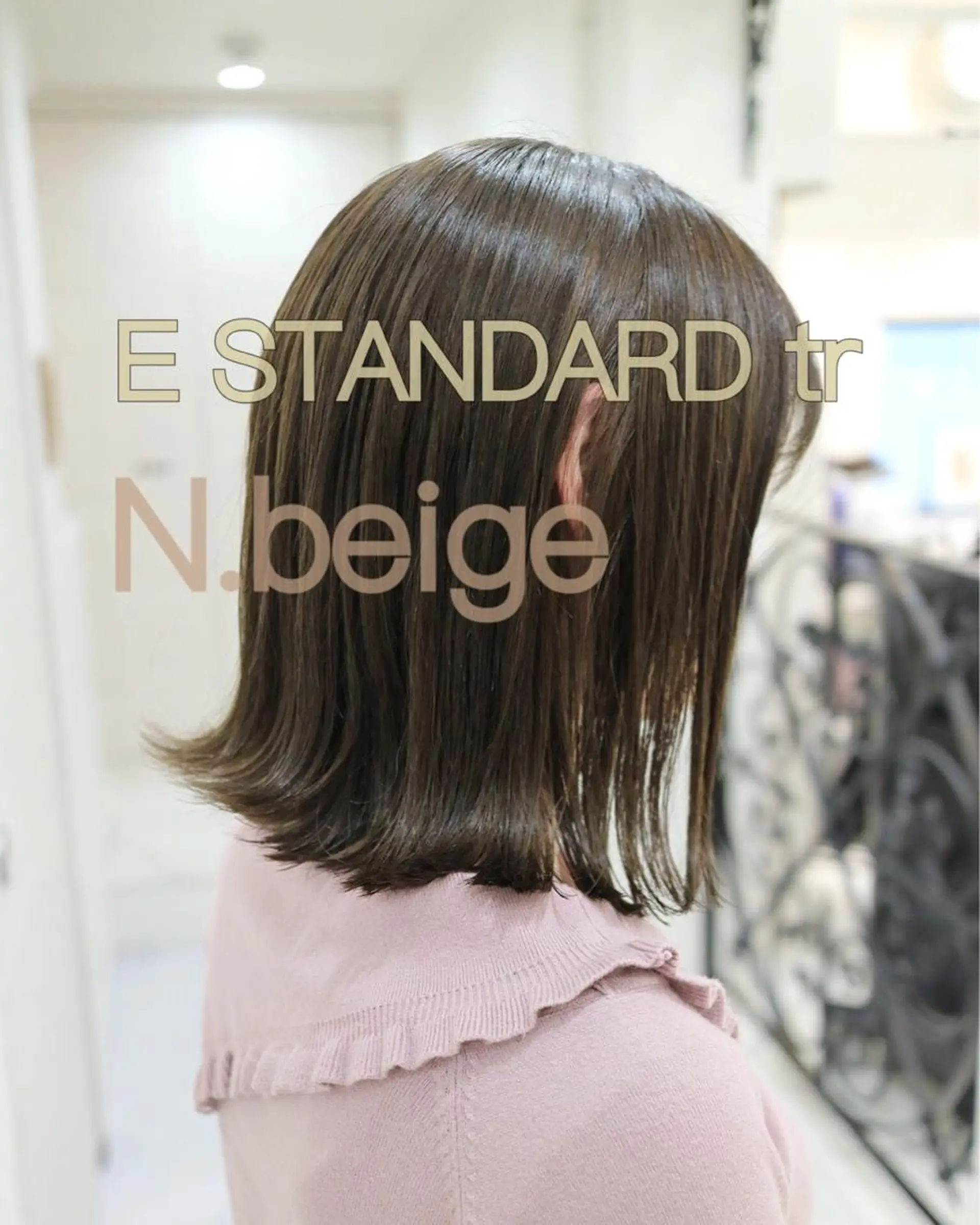 ミディアム カラー ベージュカラー カット ヘアカラー トリートメント 斉藤 貴也のヘアスタイル