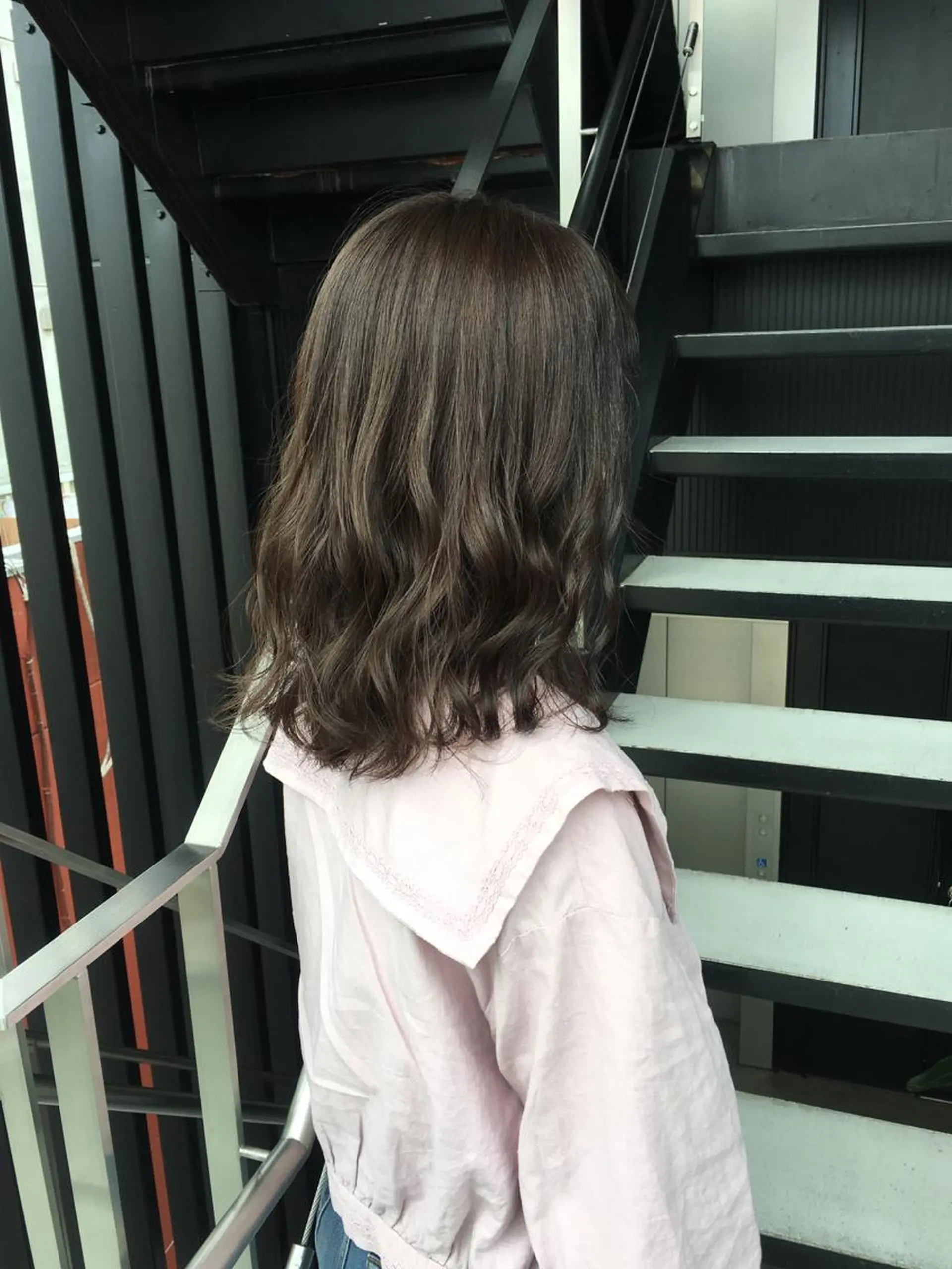 セミロング カラー 迷った時見てください 林 祥平のヘアスタイル