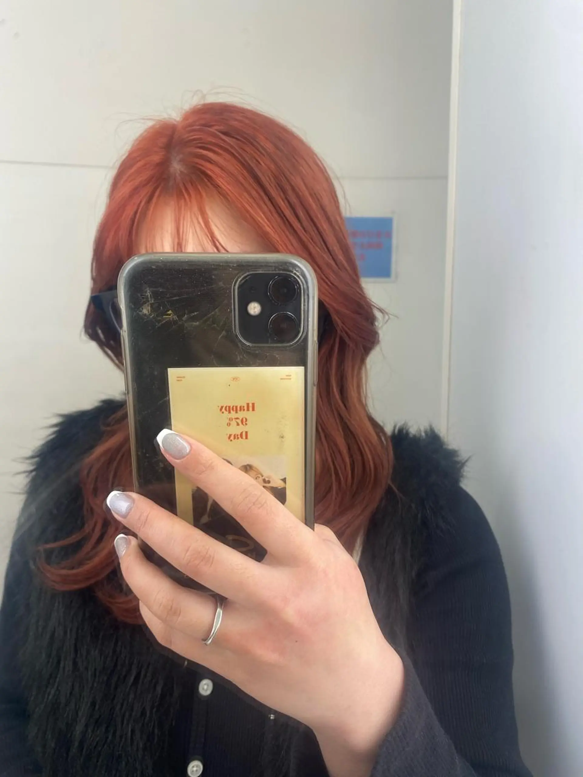 セミロング カラー ブリーチ オレンジ オレンジレッド レッドカラー 【ROA】 MISUZU✨のヘアスタイル