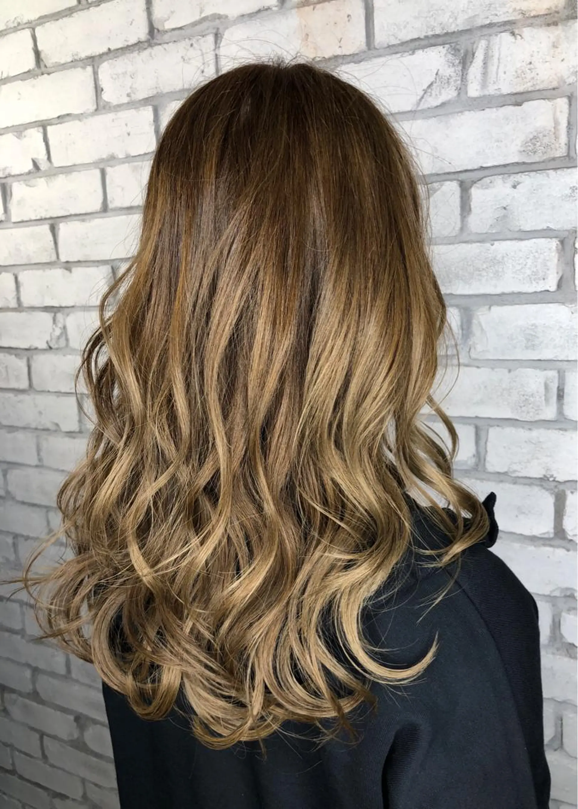 セミロング カラー welring hair salonのヘアスタイル