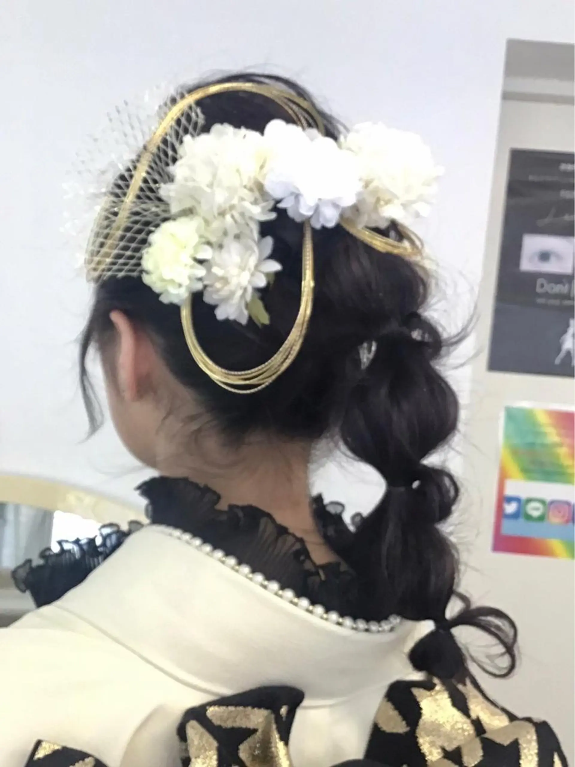 ヘアアレンジ 卒業式のヘアスタイル ヘアセット ラムーン アイラッシュ&ヘアメのエステ・リラクイメージ