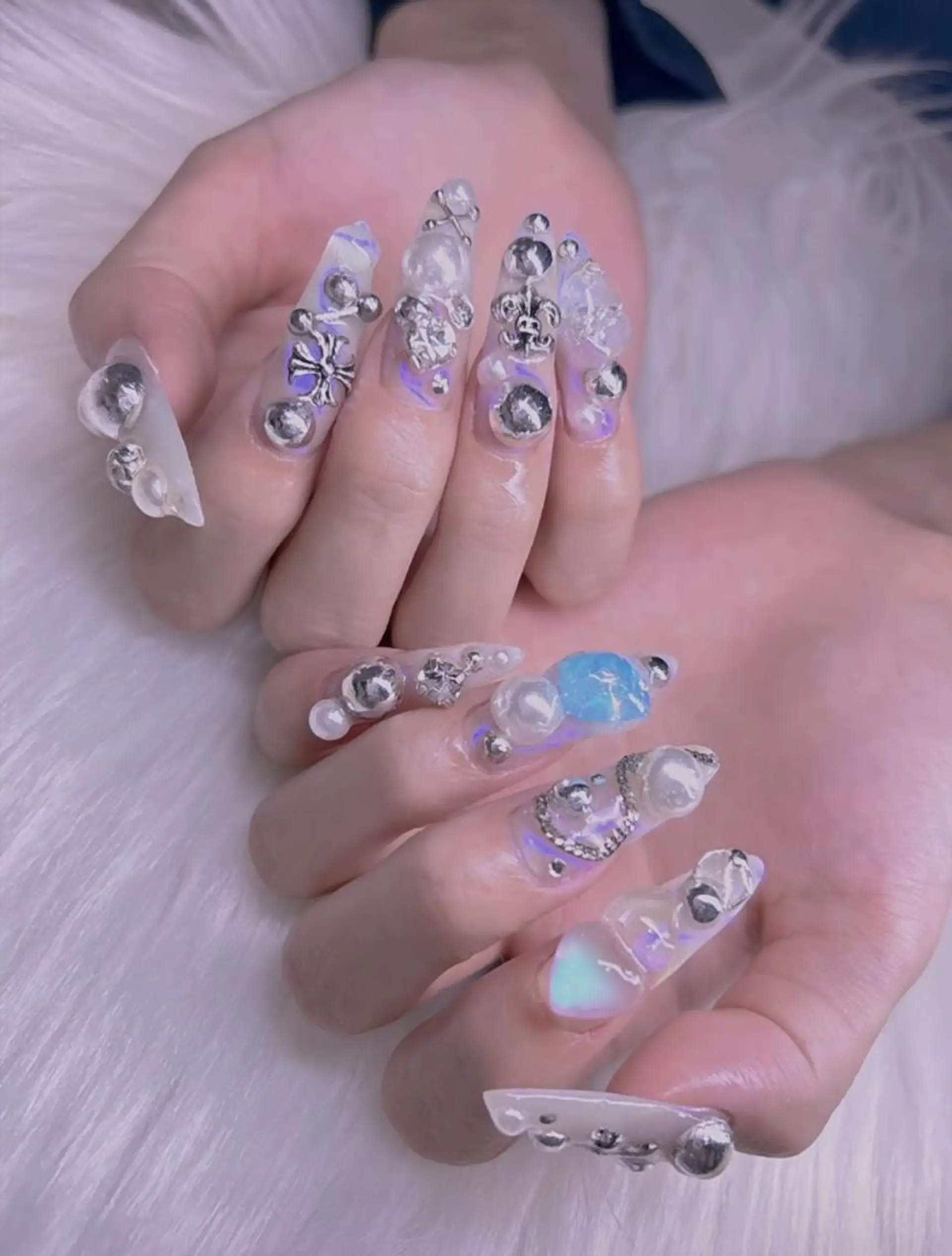 ネイル VIVIAN エイのネイルデザイン