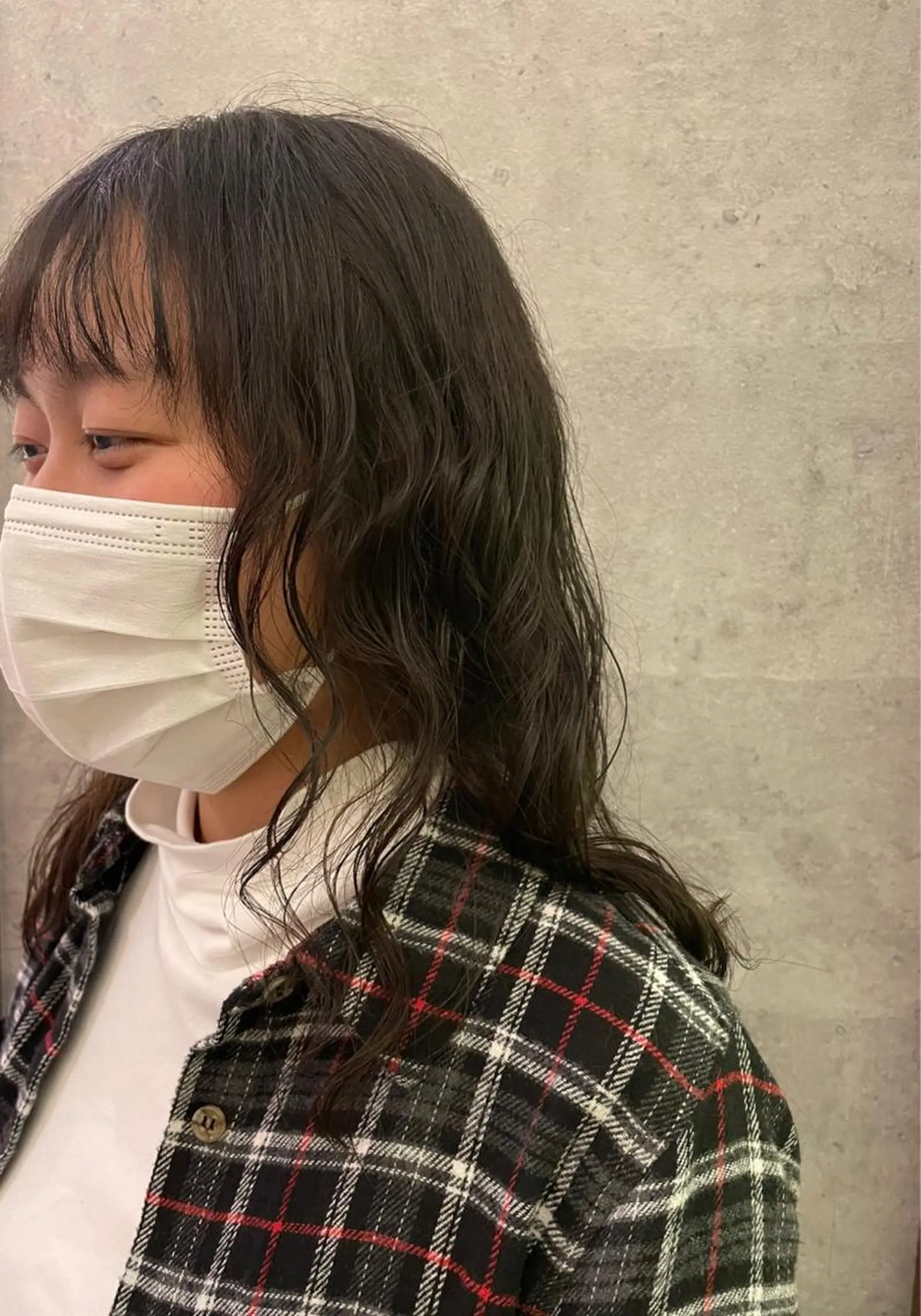 セミロング パーマ 山口 夏季のヘアスタイル