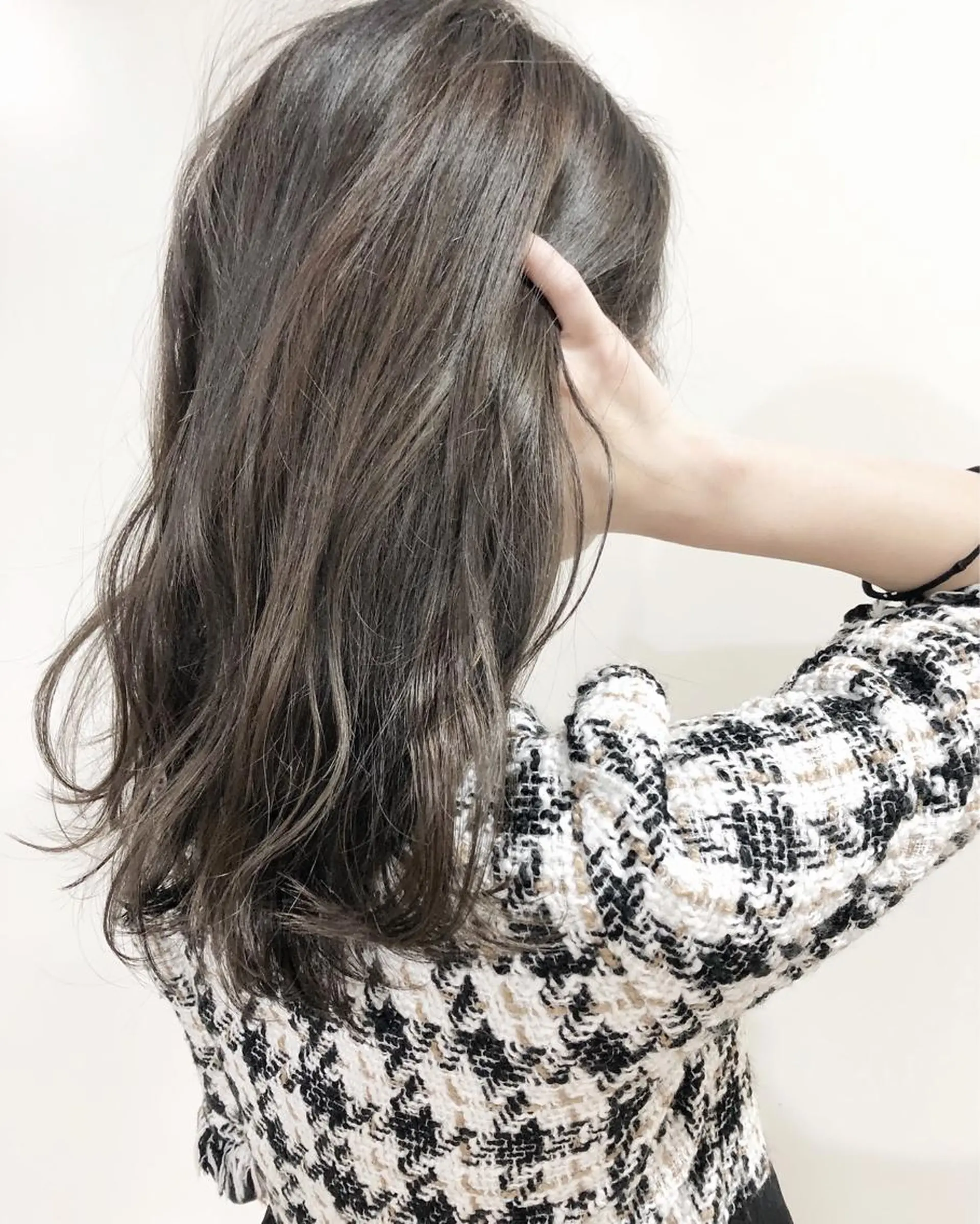 セミロング セミロングパーマ ハイライト トリートメント 夜23時まで予約🉑 reverieあきらのヘアスタイル