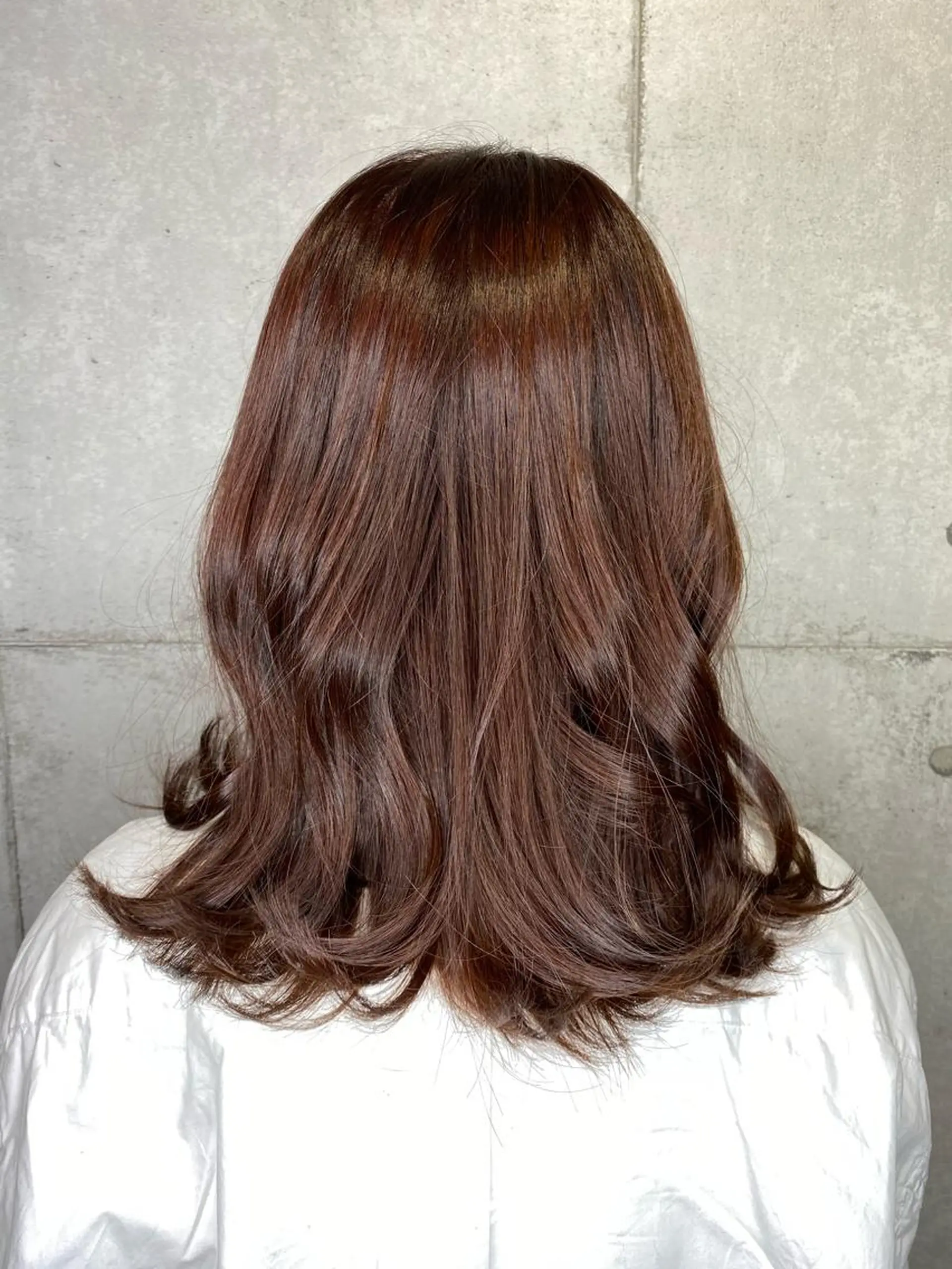 ミディアム newi WASHIOのヘアスタイル