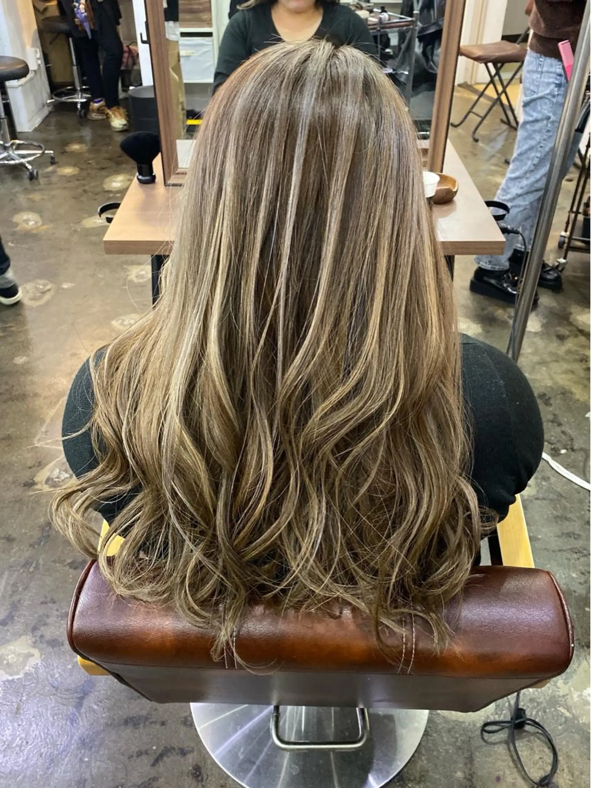 ロング カラー ヘアアレンジ 【艶髪×韓国風】 毛流れ職人 RYOのヘアスタイル