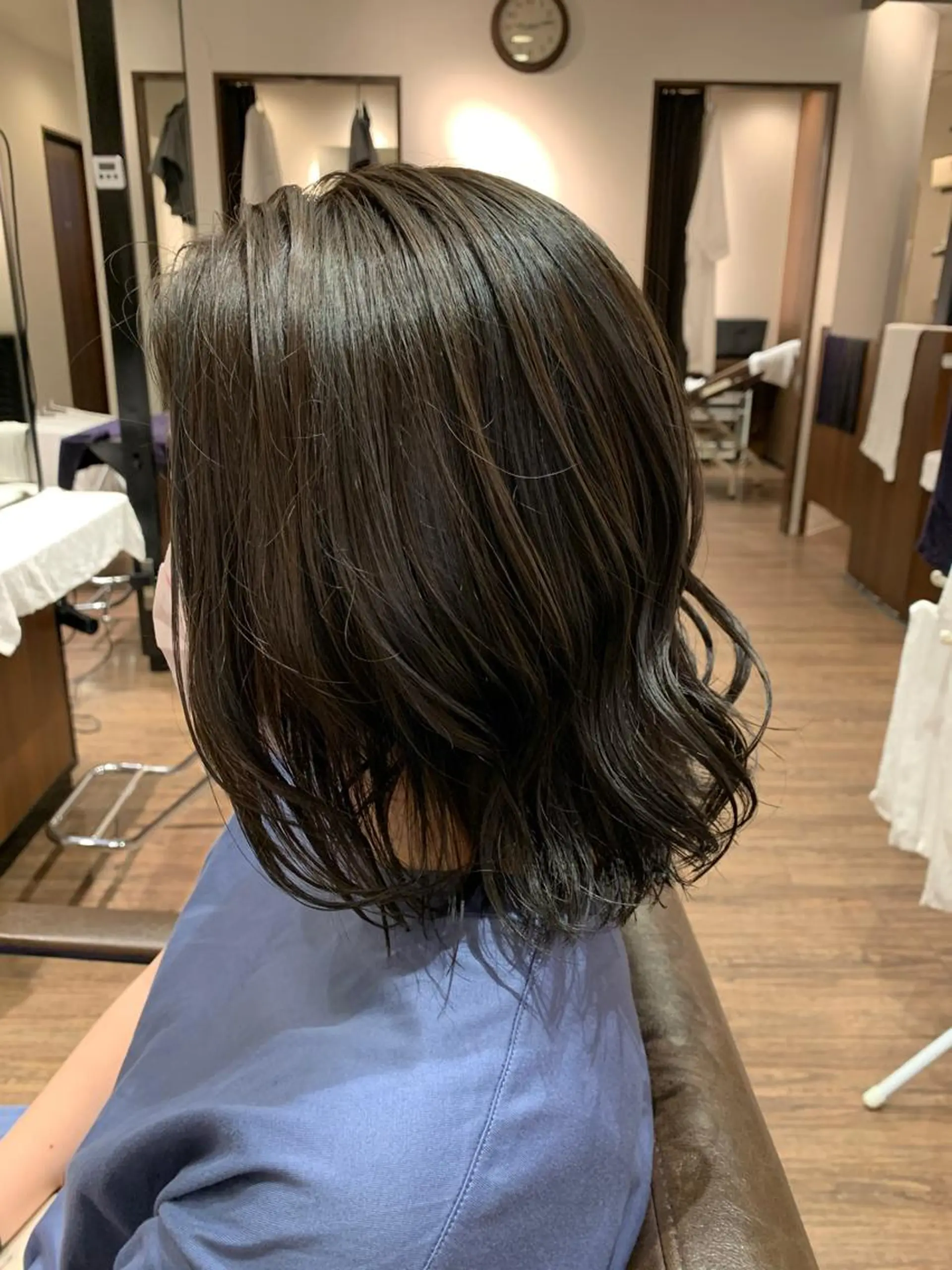 ミディアム 小貫 航平のヘアスタイル