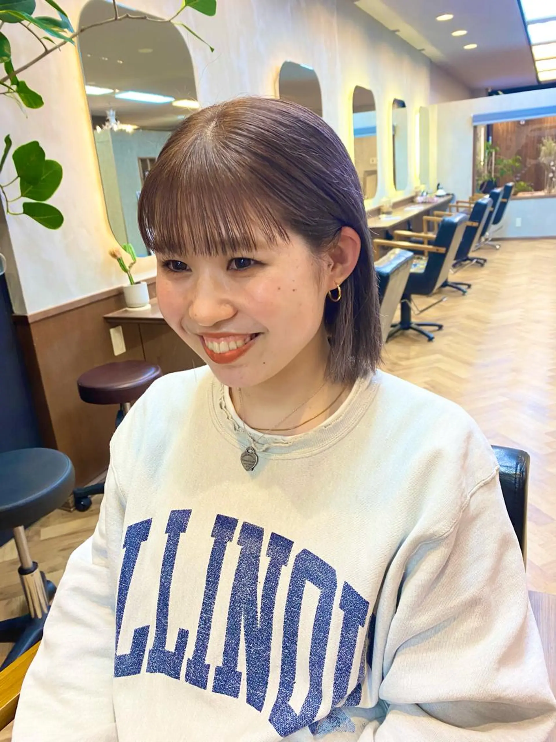 ミディアム キッズ デザインカラー/ボブ ブリーチカラー/ユリのヘアスタイル