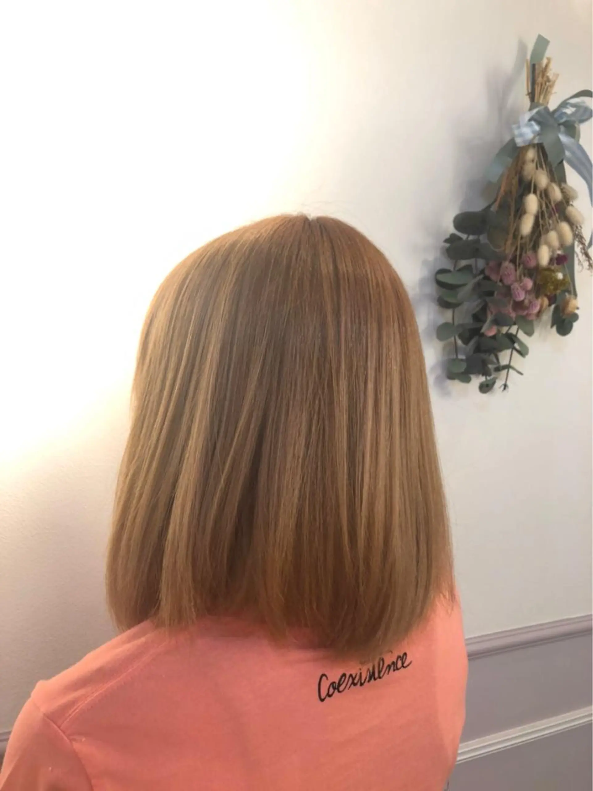 ミディアム すずき まゆのヘアスタイル