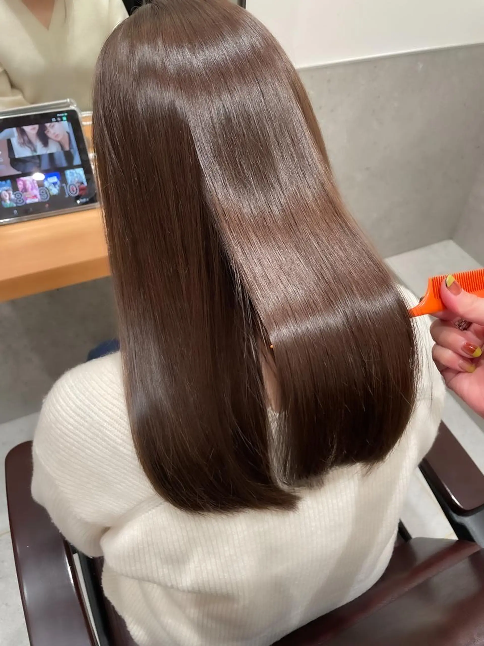 ミディアム カラー ヘアアレンジ アイブロウ ミニボブ/ブリーチ 🌈MISATOのヘアスタイル