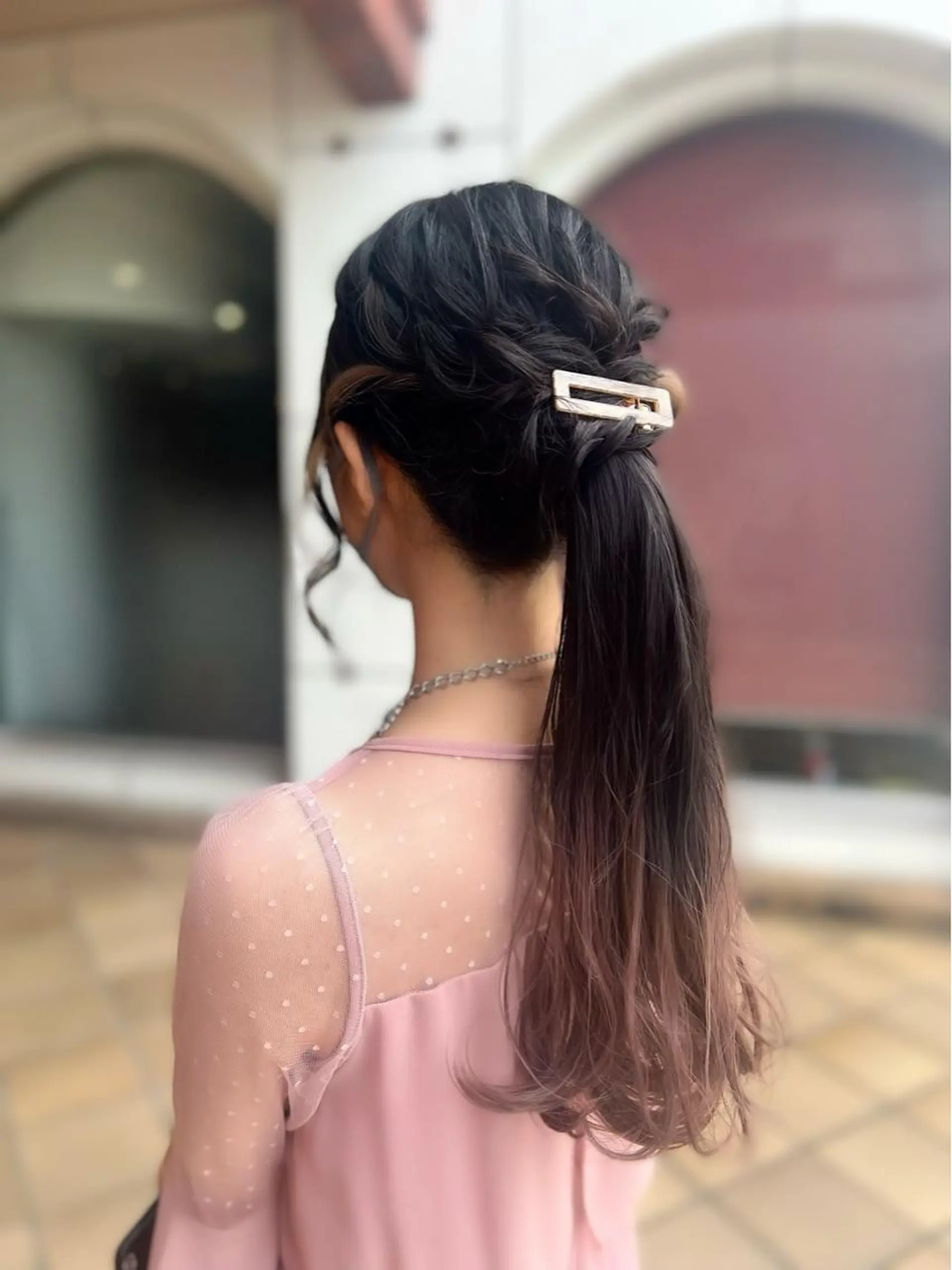 ロング ヘアアレンジ AIREYEBROW 🤍ERINAのマツエク・マツパデザイン