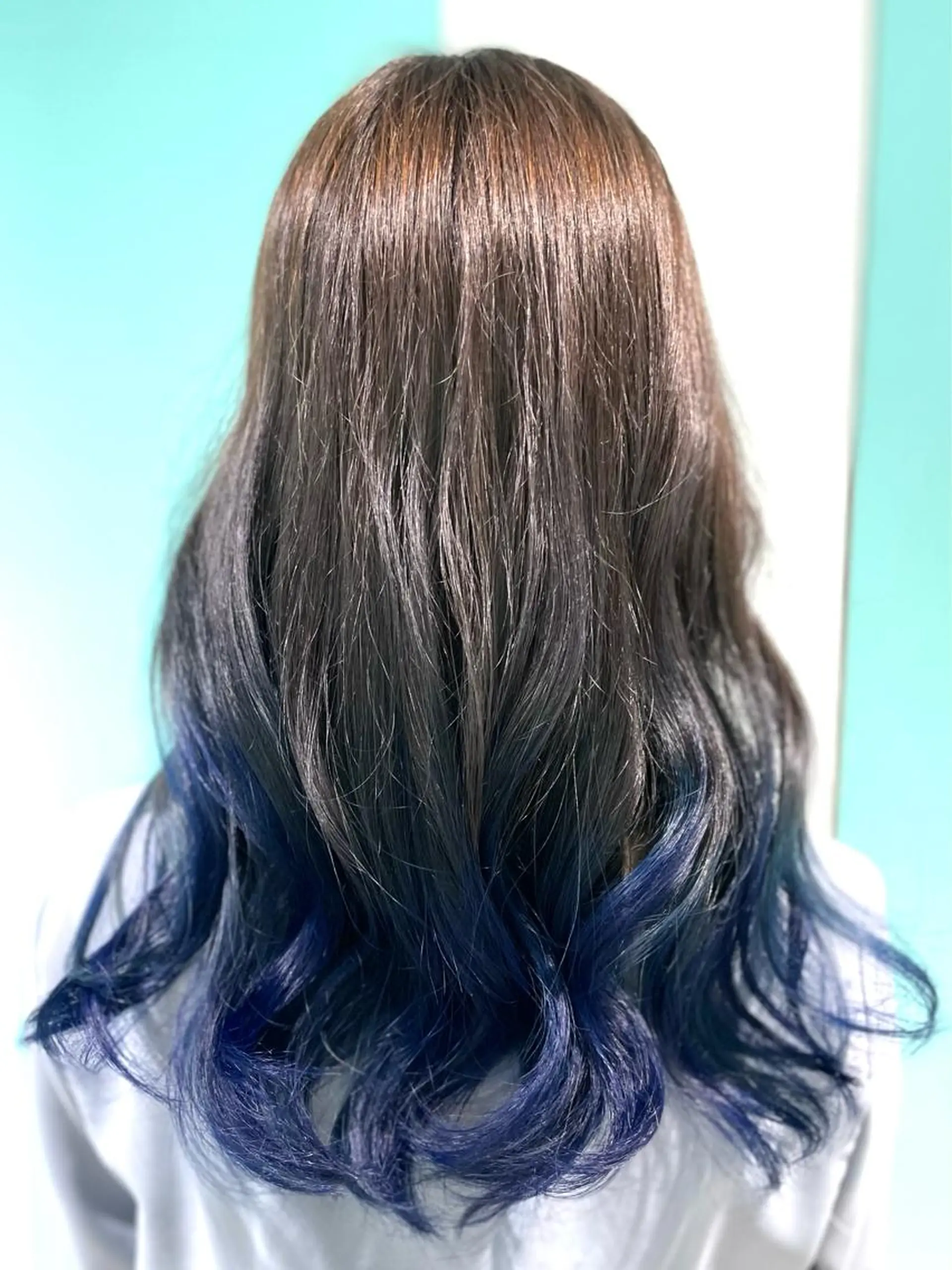 ロング ヘアカラー 原 千景のヘアスタイル