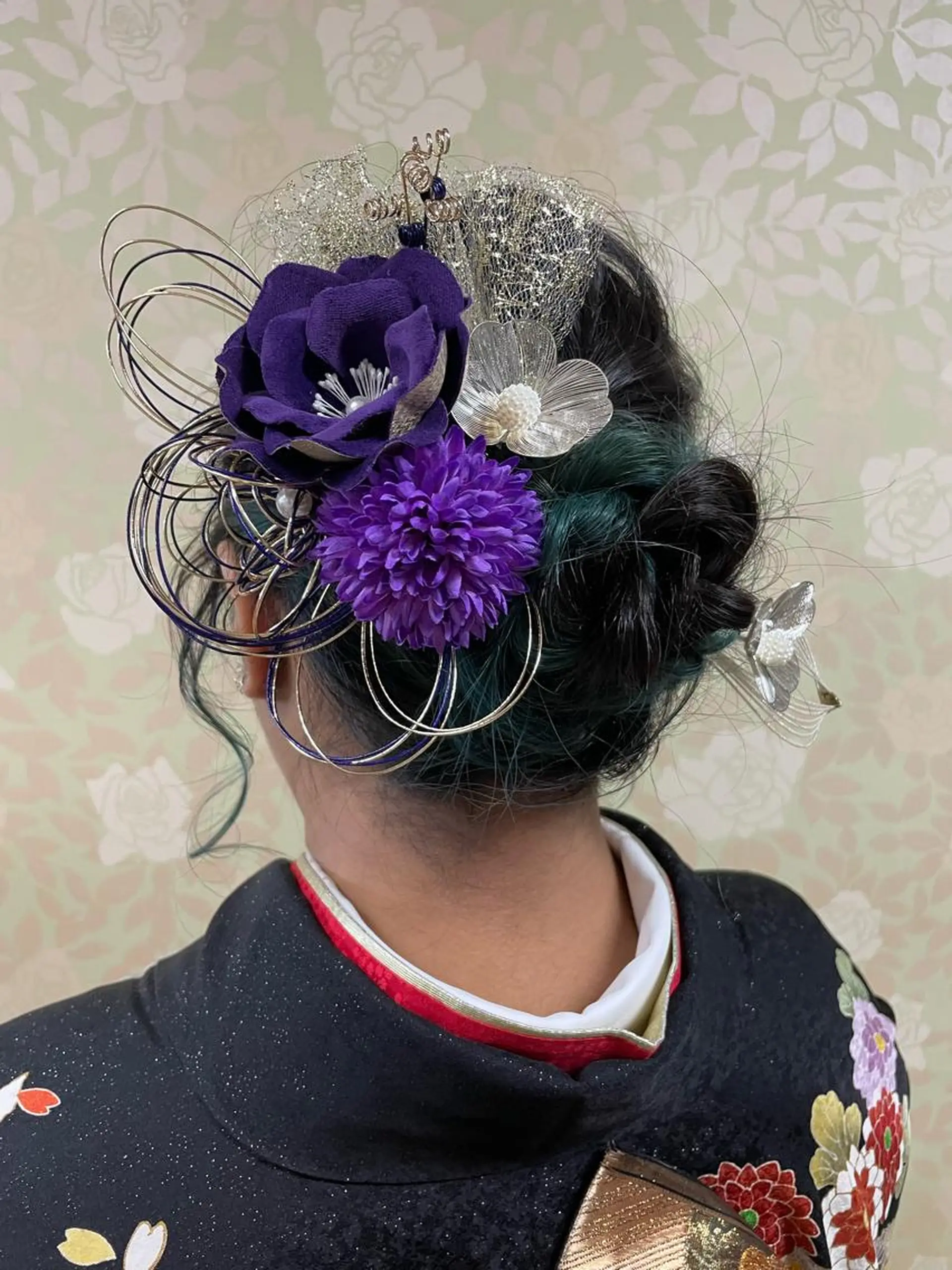 セミロング ヘアアレンジ 徳留 もも花のヘアスタイル