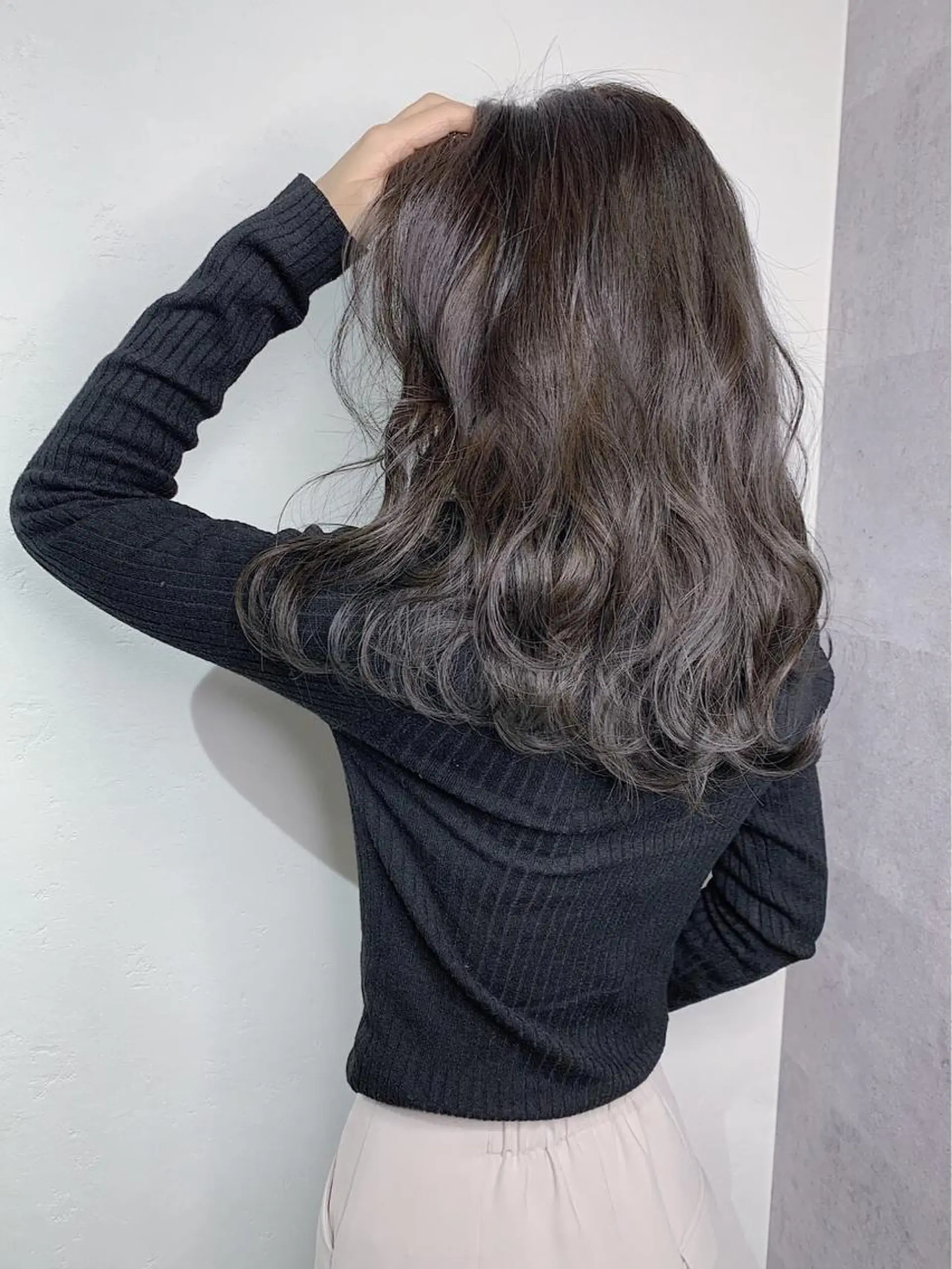 セミロング カラー _WHITE+ 南海難波店のヘアスタイル