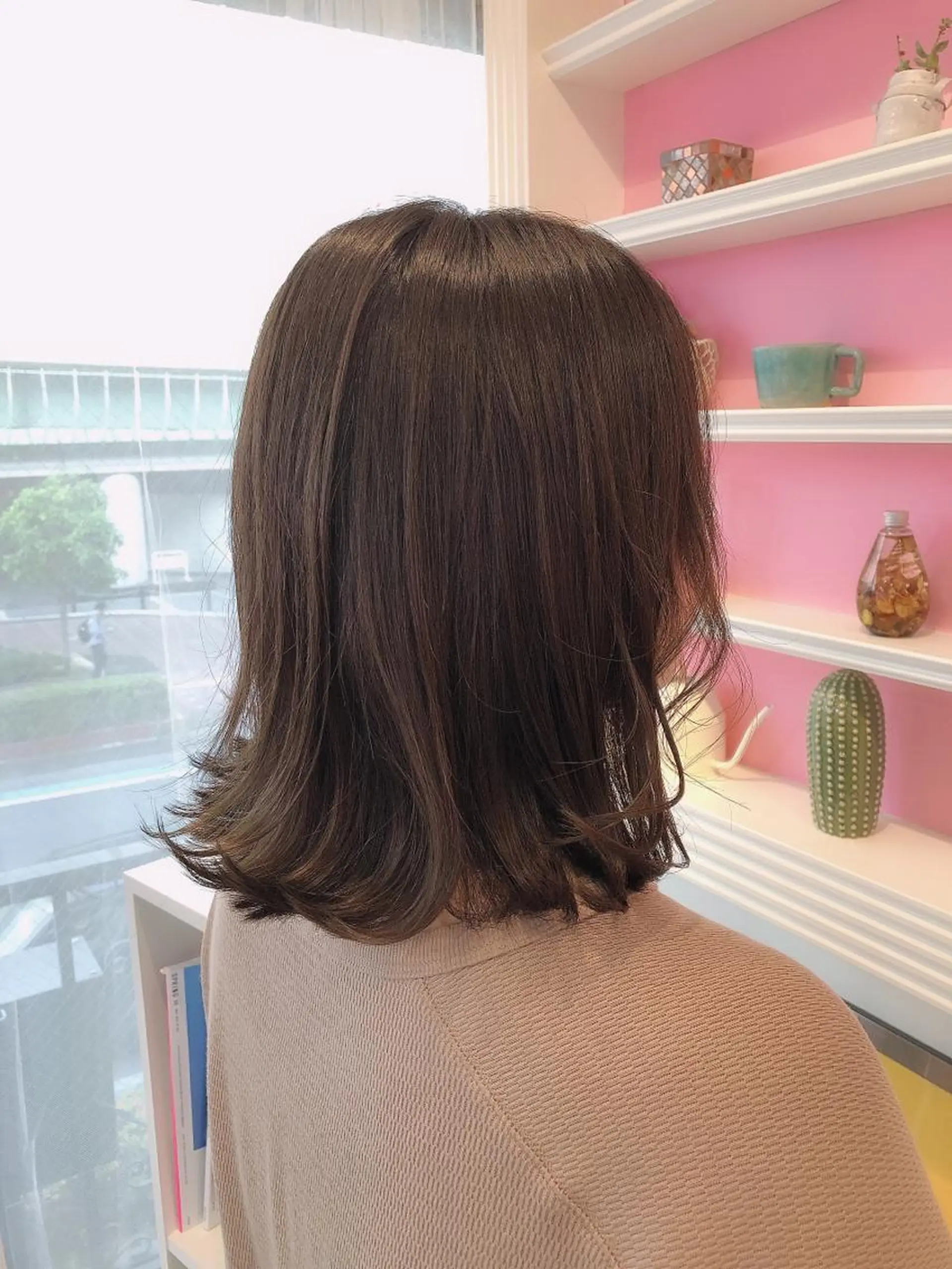 ミディアム カラー カット ヘアカラー トリートメント 浦山 和之のヘアスタイル