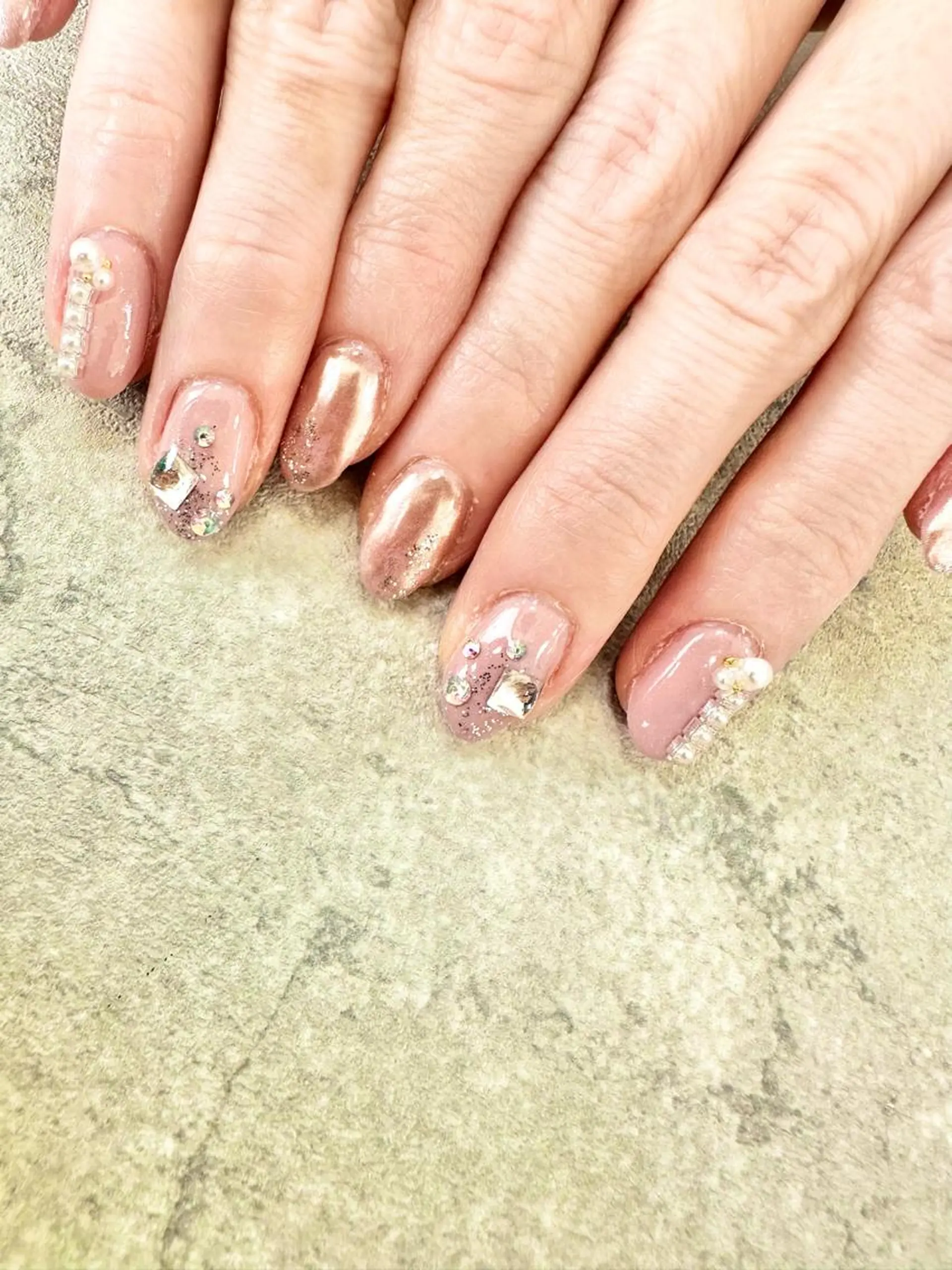 ネイル フットネイル フレンチネイル ジェルネイル グラデーション キラキラネイル ハンドネイル .N YUKIのネイルデザイン