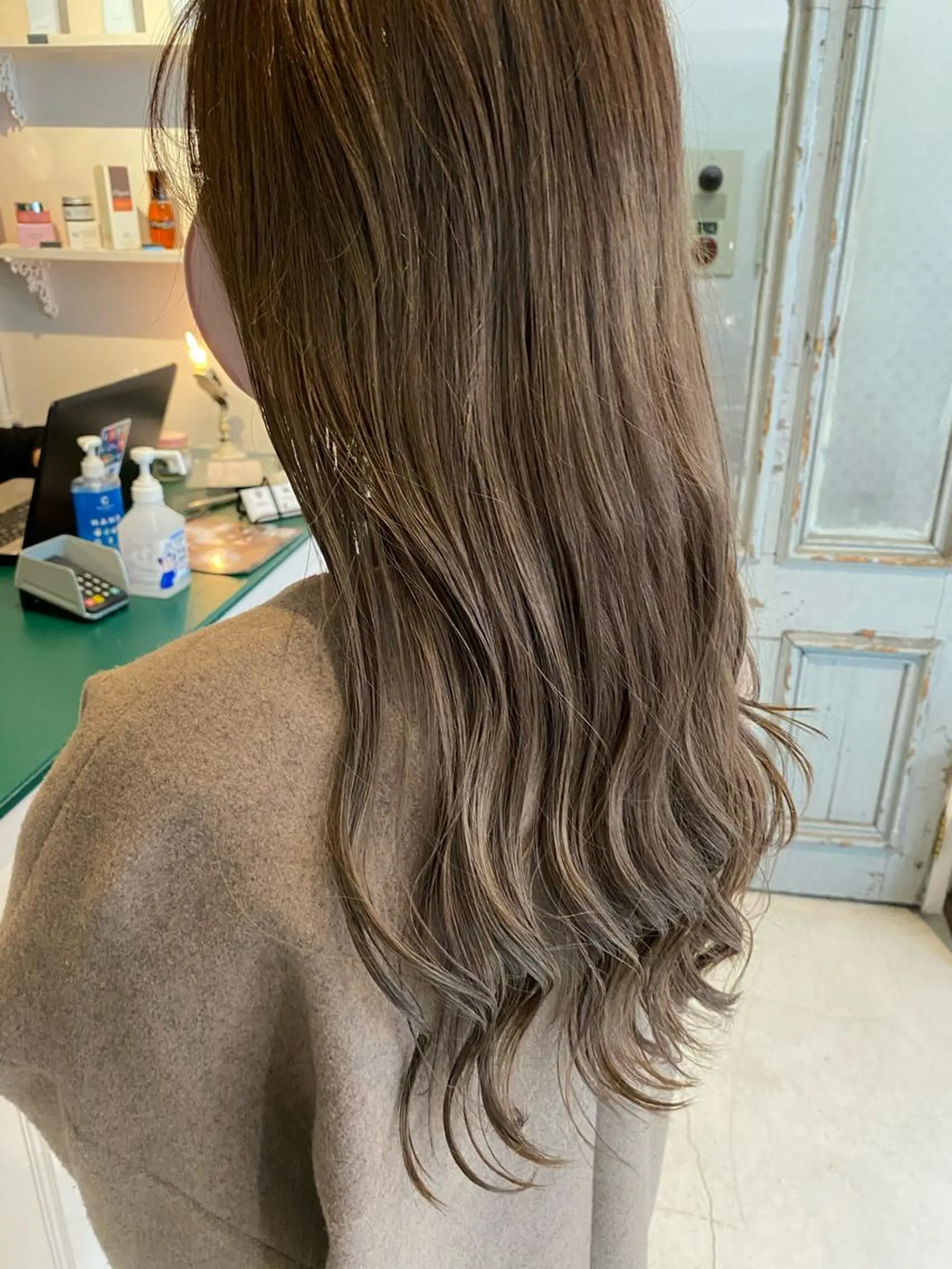 ロング カラー vixus mamiのヘアスタイル