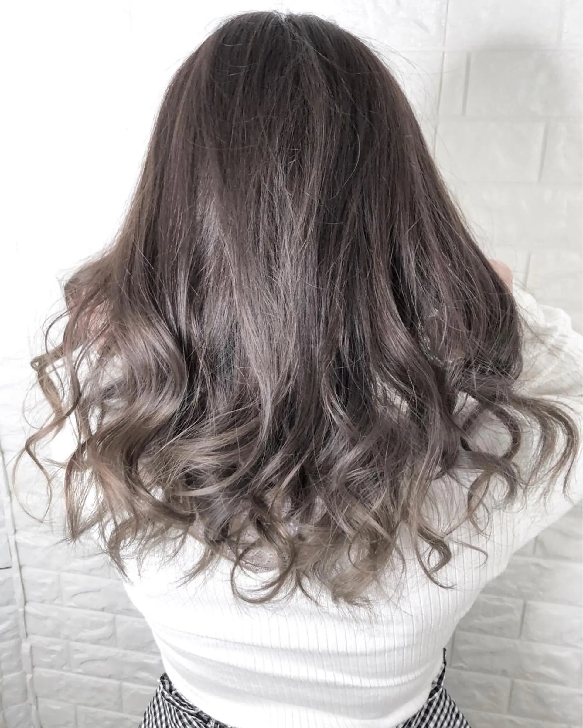 セミロング アッシュ カット 縮毛矯正 トリートメント 縮毛矯正/髪質改善 主税巧一のヘアスタイル
