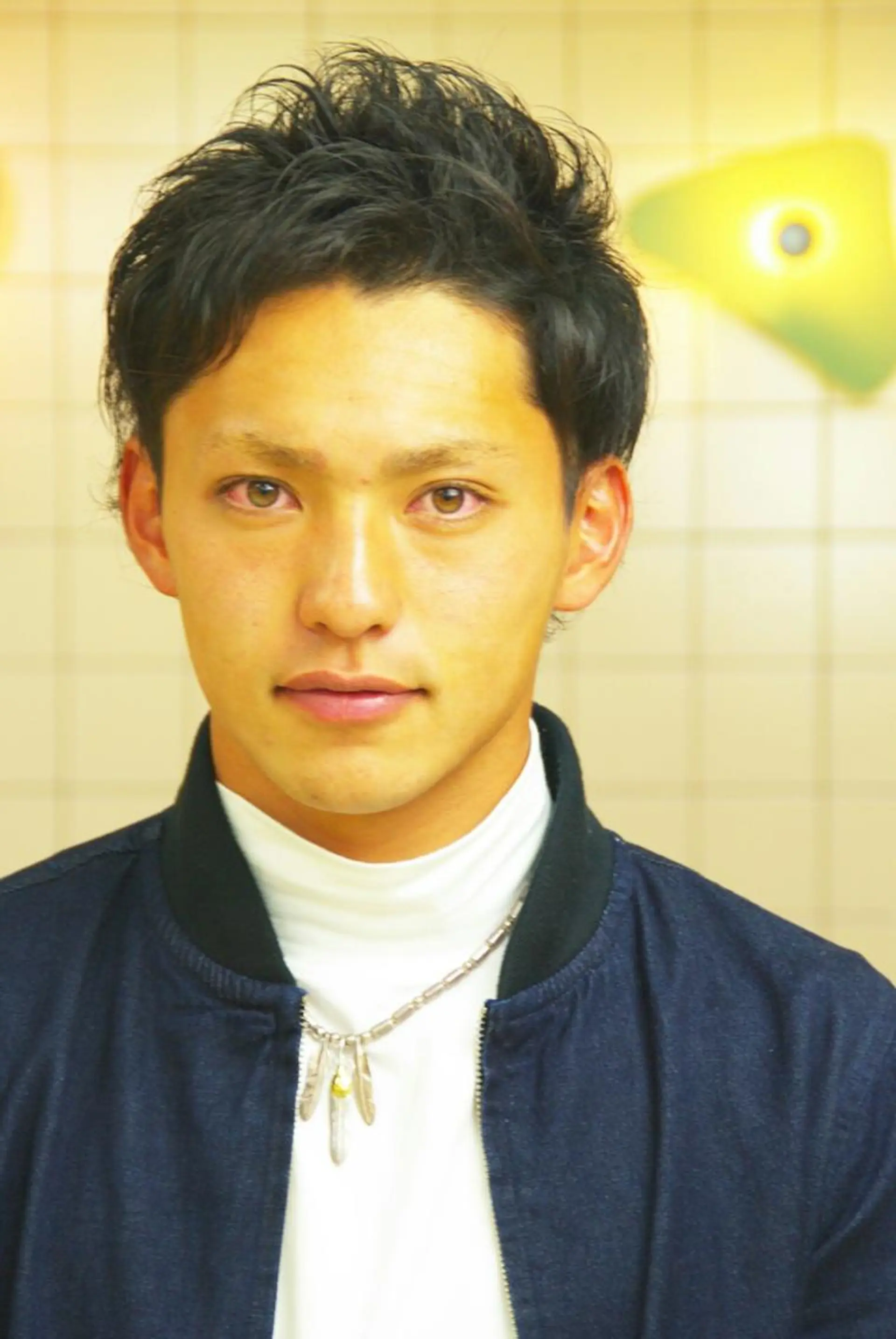 メンズ ショート アップバング ビジネス メンズパーマ ショートヘア 濱田 剛志のエステ・リラクイメージ