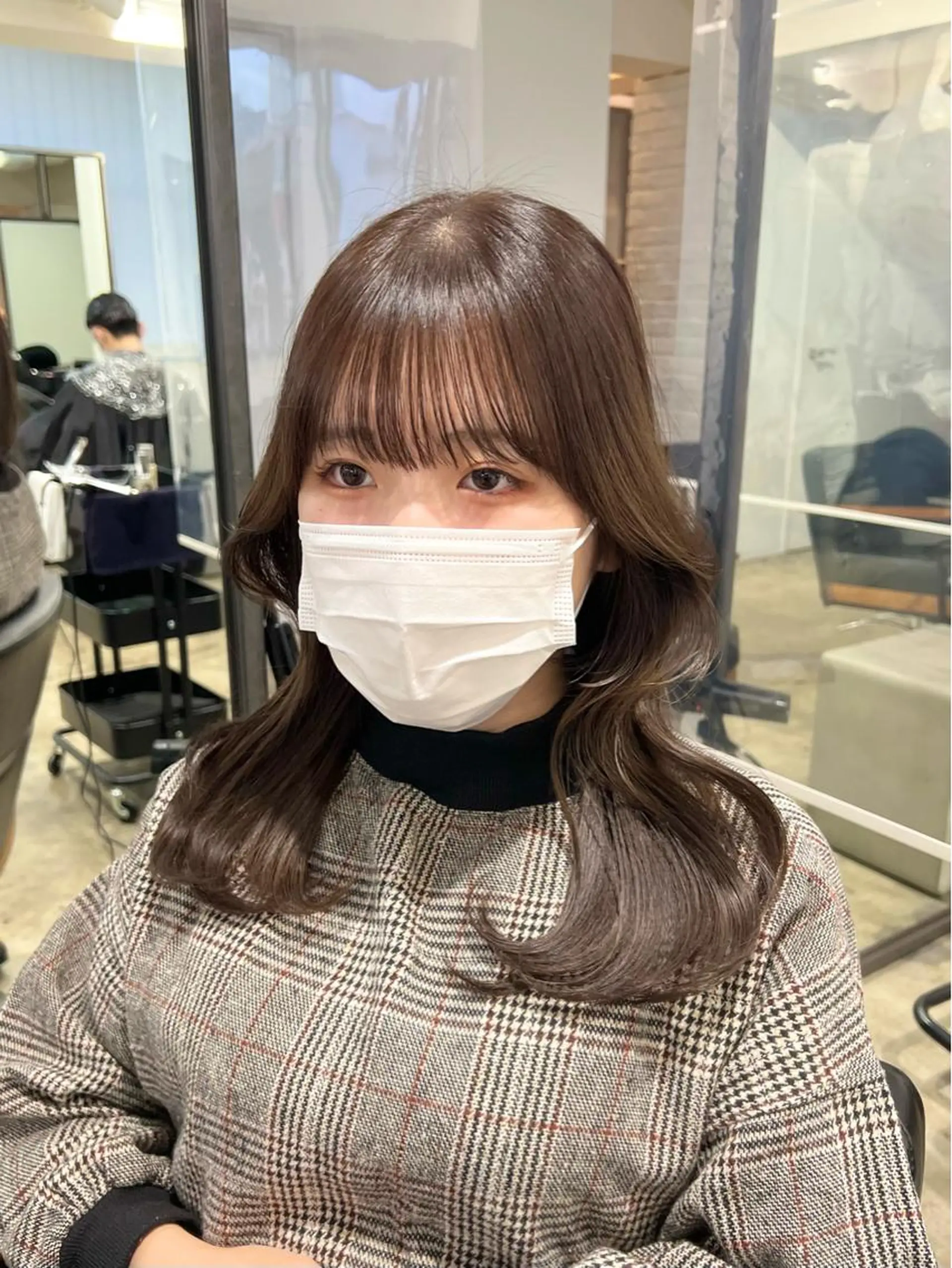 ミディアム カラー グレージュ くびれヘア カット ヘアカラー トリートメント 【韓国風くびれヘア】 joule小木曽輝のヘアスタイル