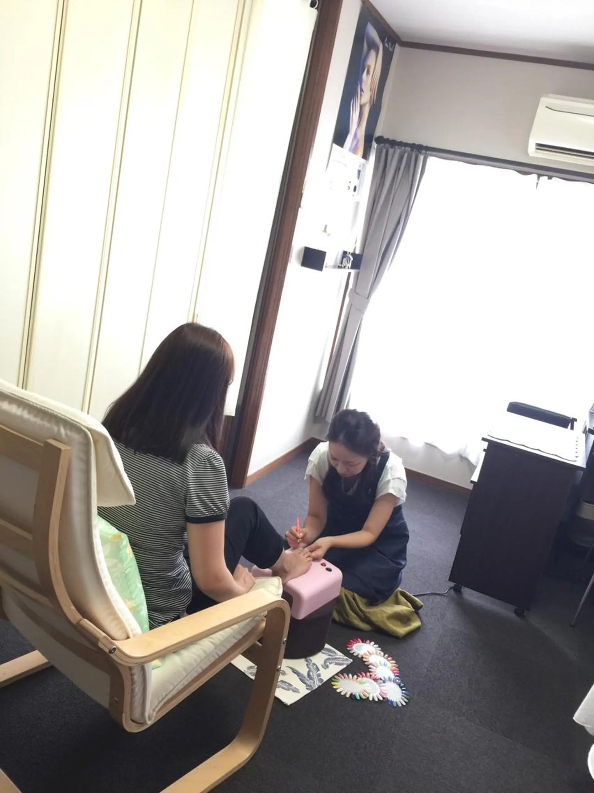 ネイル アートネイル フットネイル ジェルネイル シンプルネイル 36周年トータルビューティーサロンmyroom所属・42周年ビューティ myroomのエステ・リラクイメージ