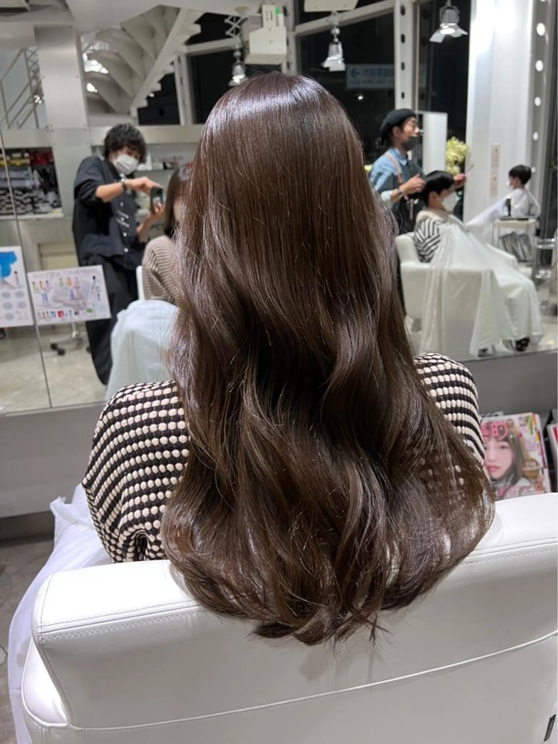 ロング カラー ショート／ボブ／レイ ヤーいくらまゆのヘアスタイル