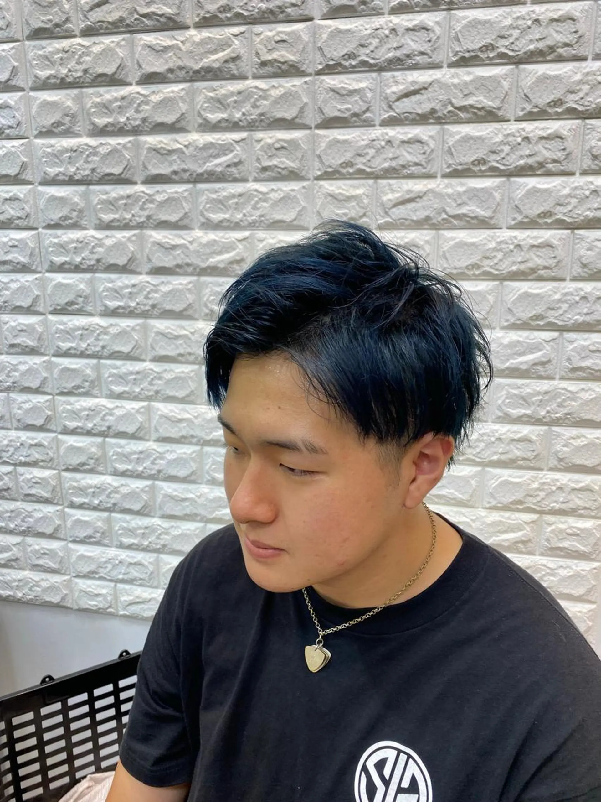 ショート カラー メンズ ブルーカラー ネイビーカラー 🪐LANDS🪐 福垣 海也のヘアスタイル
