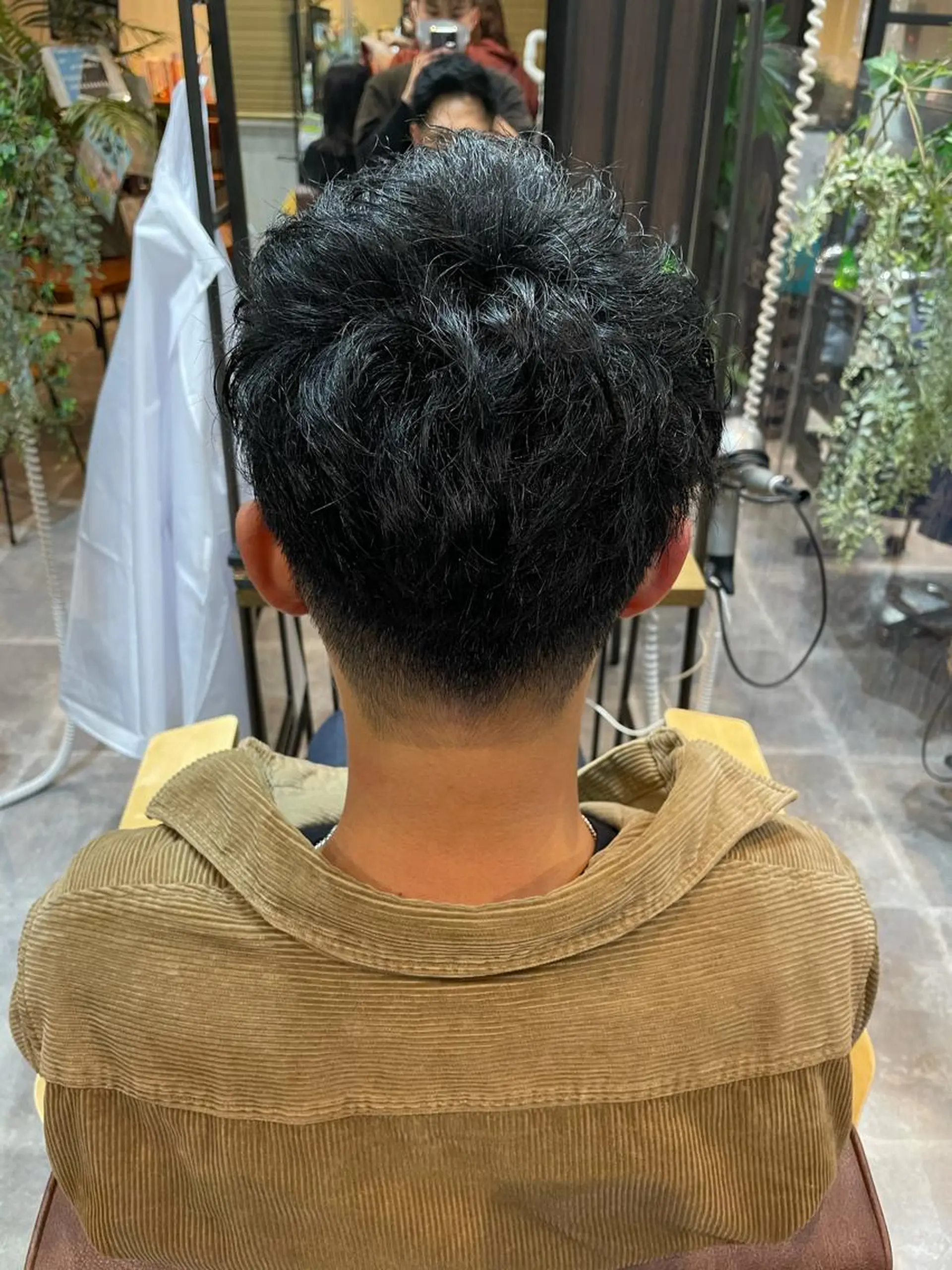 ショート newiGRANDE 🌈萩原聖也のヘアスタイル