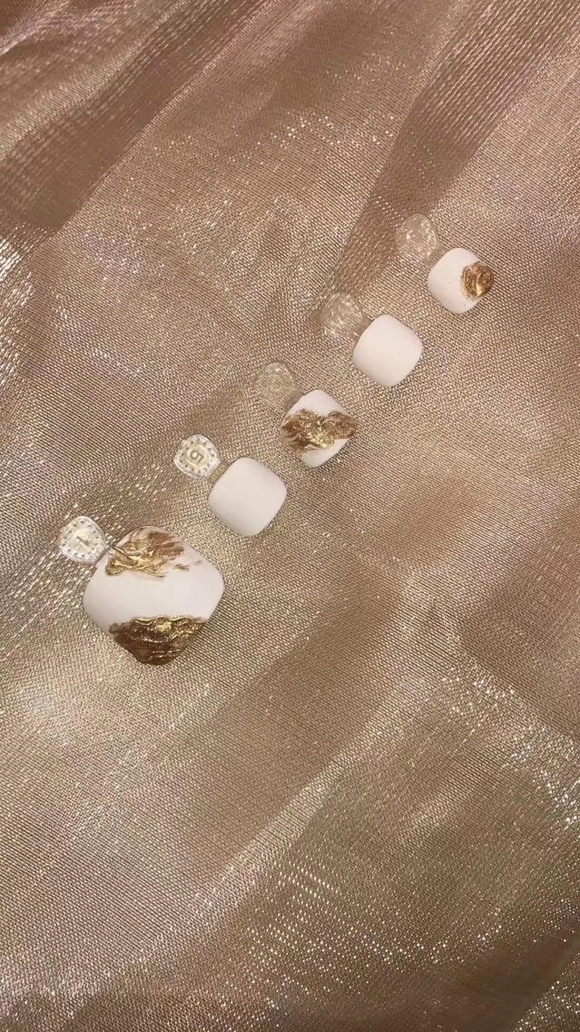 ネイル フットネイル シンプルネイル フットネイル Ali 新小岩 ネイル専門のネイルデザイン