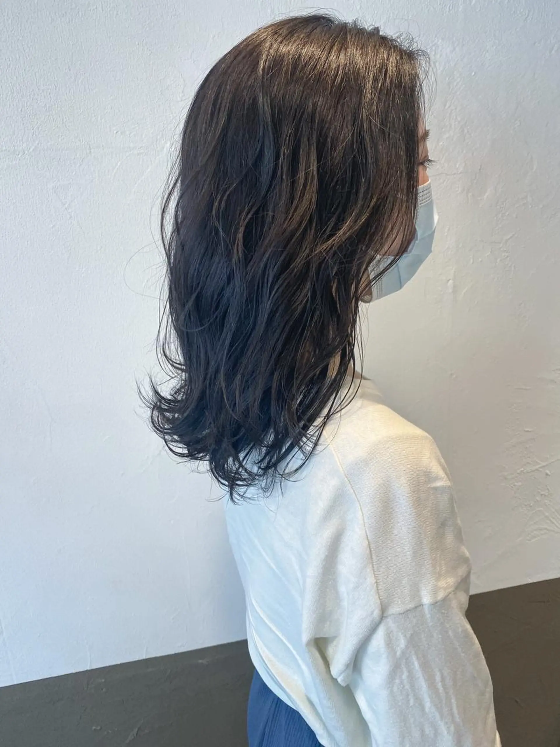 セミロング カラー 坂井田 浩樹のヘアスタイル