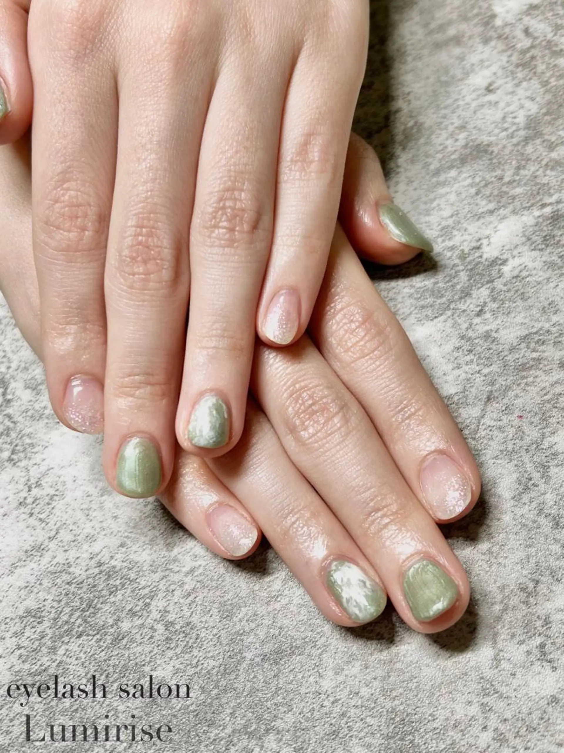 ネイル ニュアンスネイル ハンドネイル ルミライズ所属・サロン ルミライズのネイルデザイン