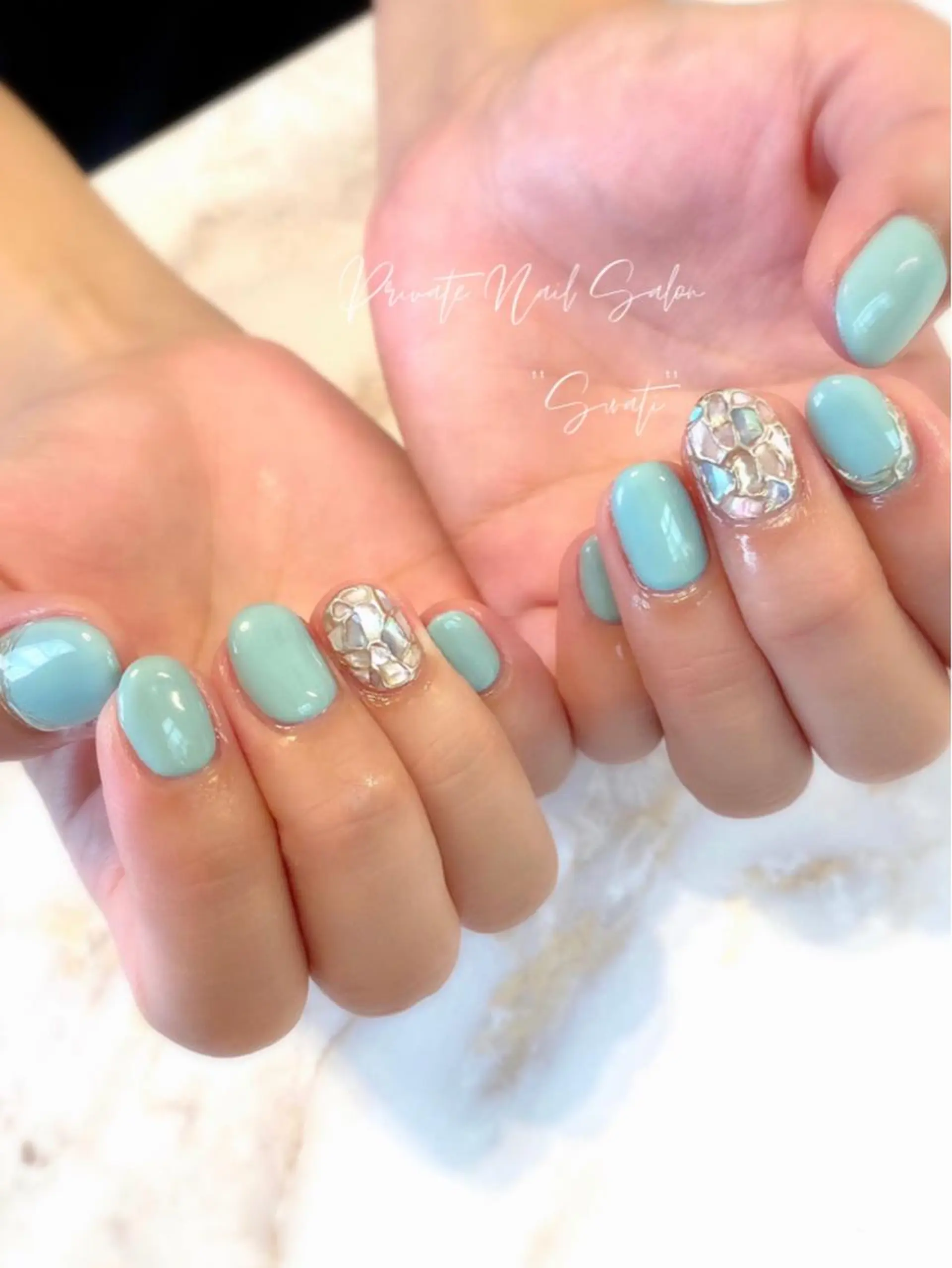 ネイル アートネイル ニュアンスネイル オフィスネイル 春ネイル 夏ネイル yuko （ネイリスト）のネイルデザイン