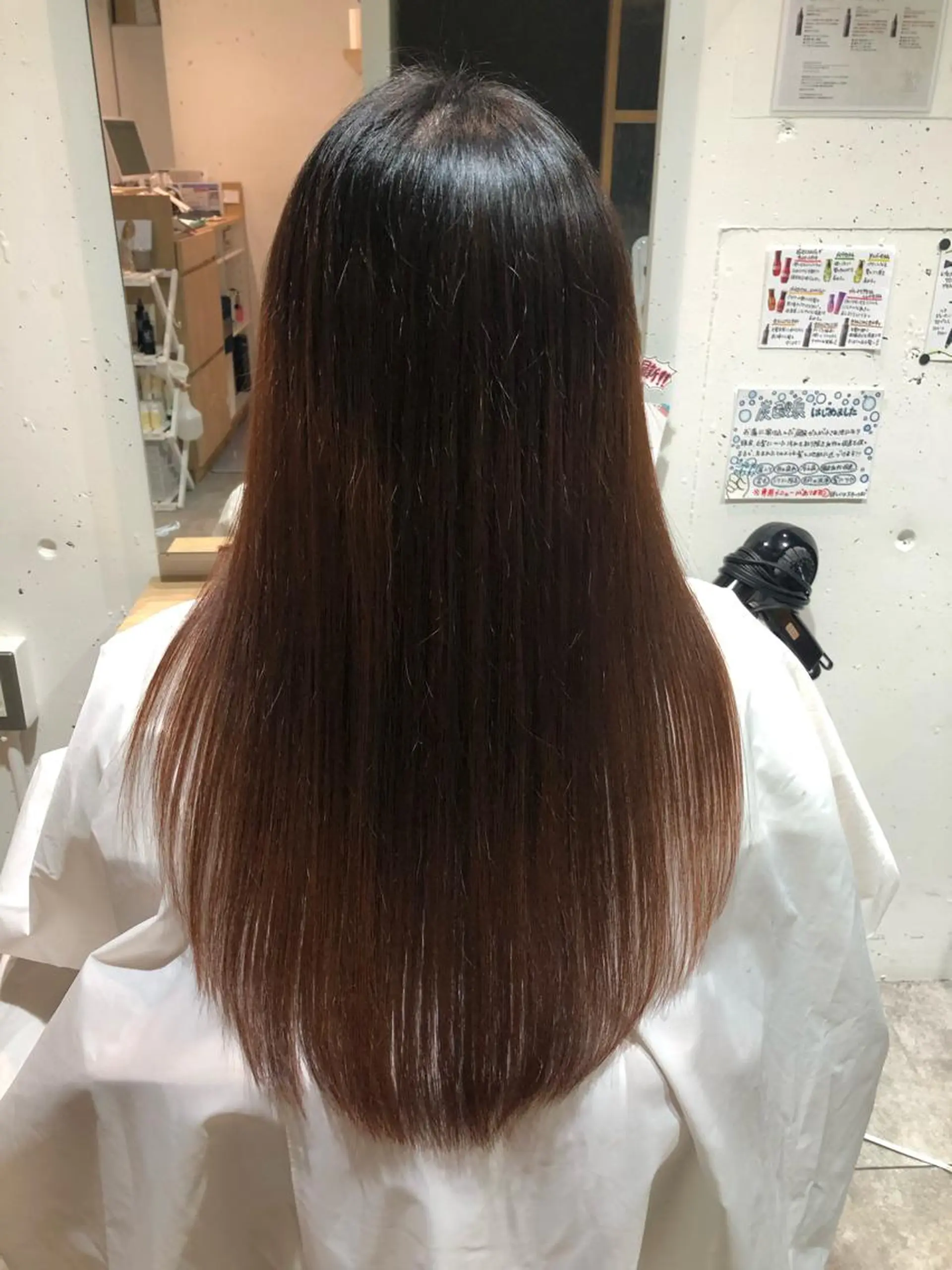 ロング トリートメント 酸熱トリートメント 縮毛矯正 トリートメント 田辺 黎花のヘアスタイル