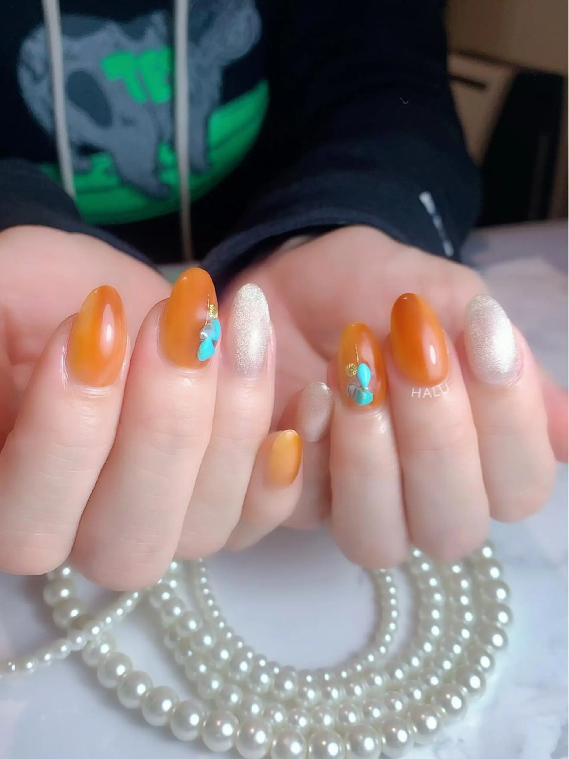 ネイル オレンジ HALU ハルのネイルデザイン