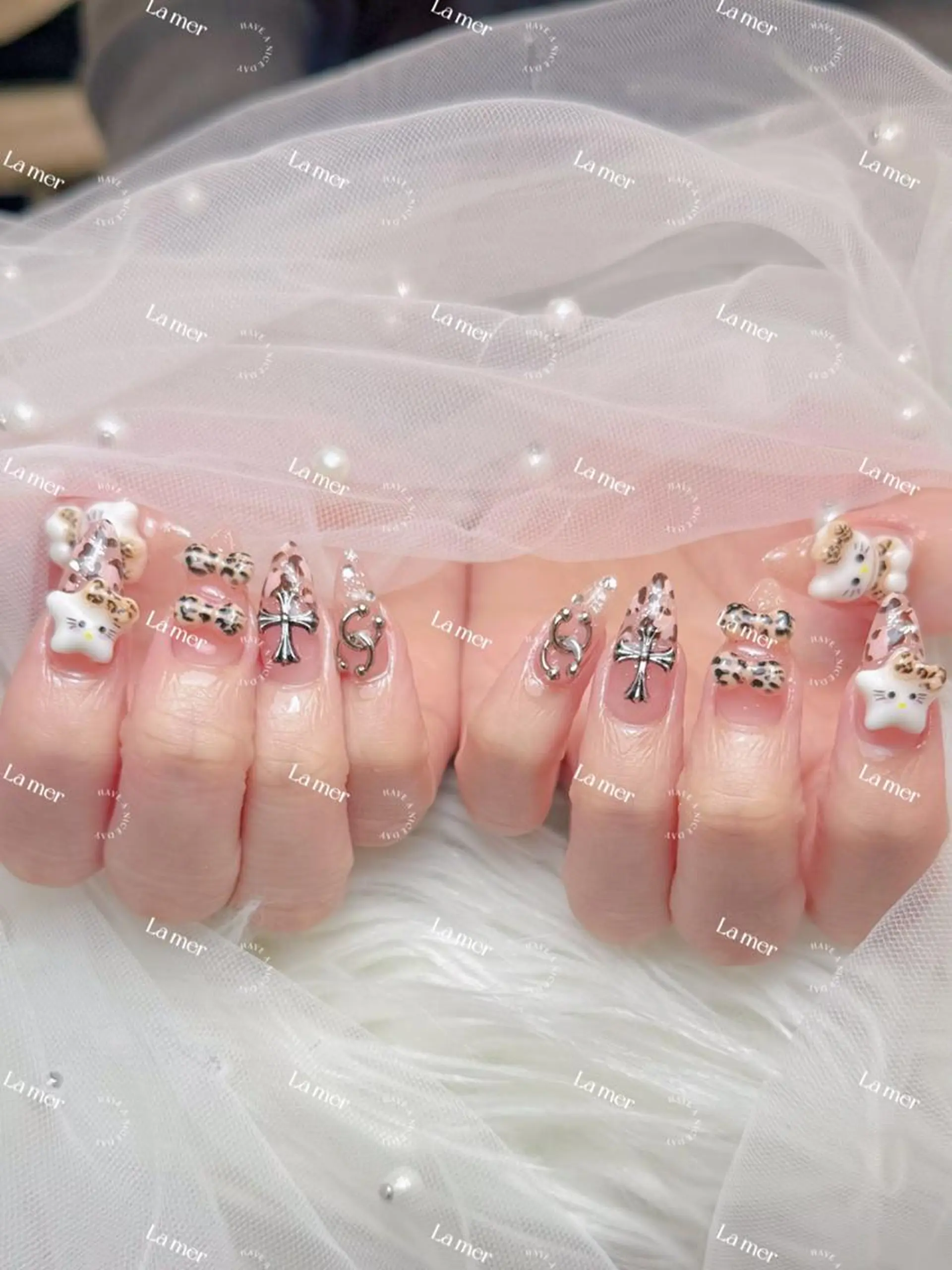 ネイル hikikibyee ♡のネイルデザイン