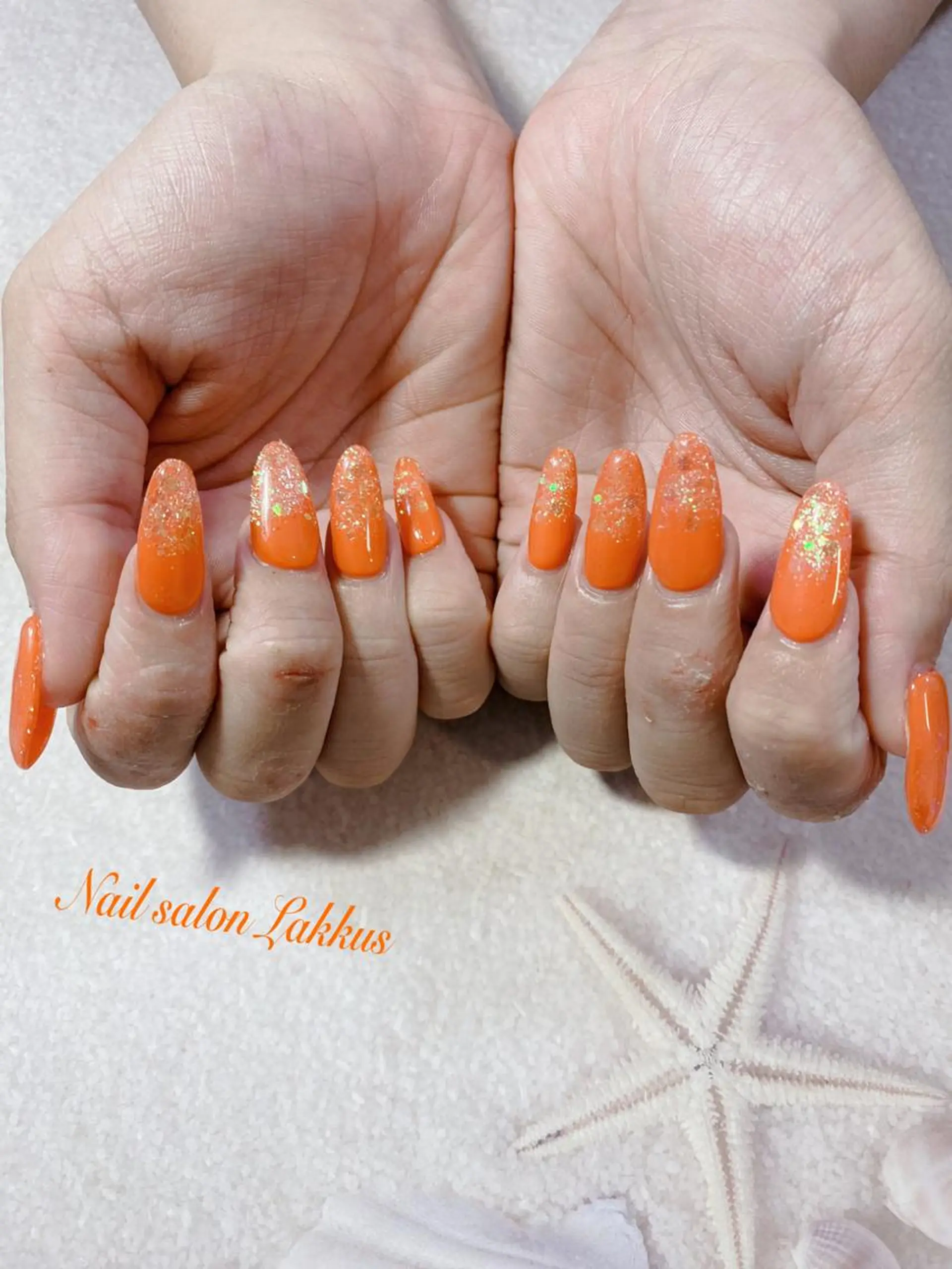 ネイル グラデーション Lakkus T－CHIのネイルデザイン