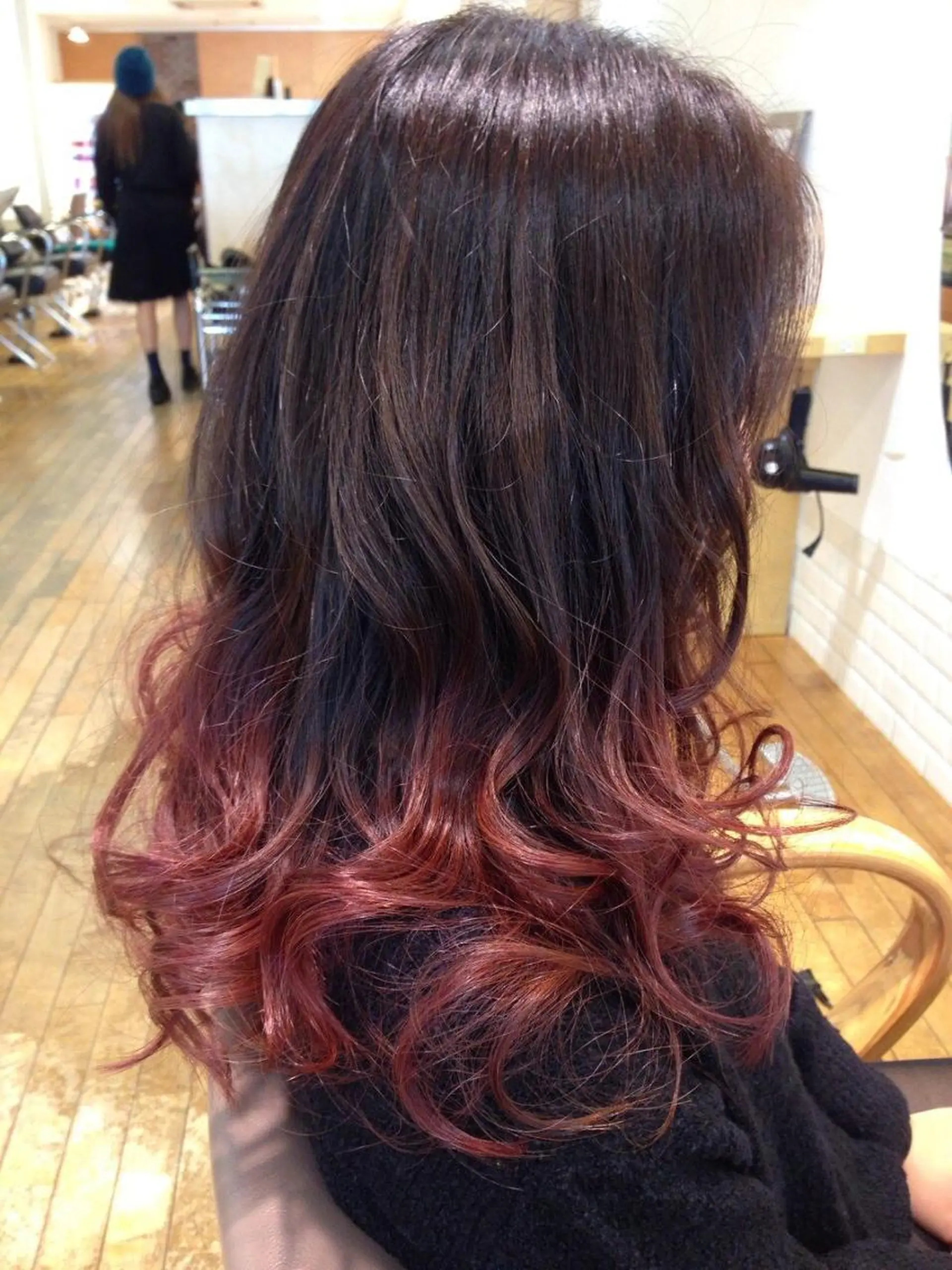 カラー デザインカラー グラデーションカラー 加藤 あやみのヘアスタイル