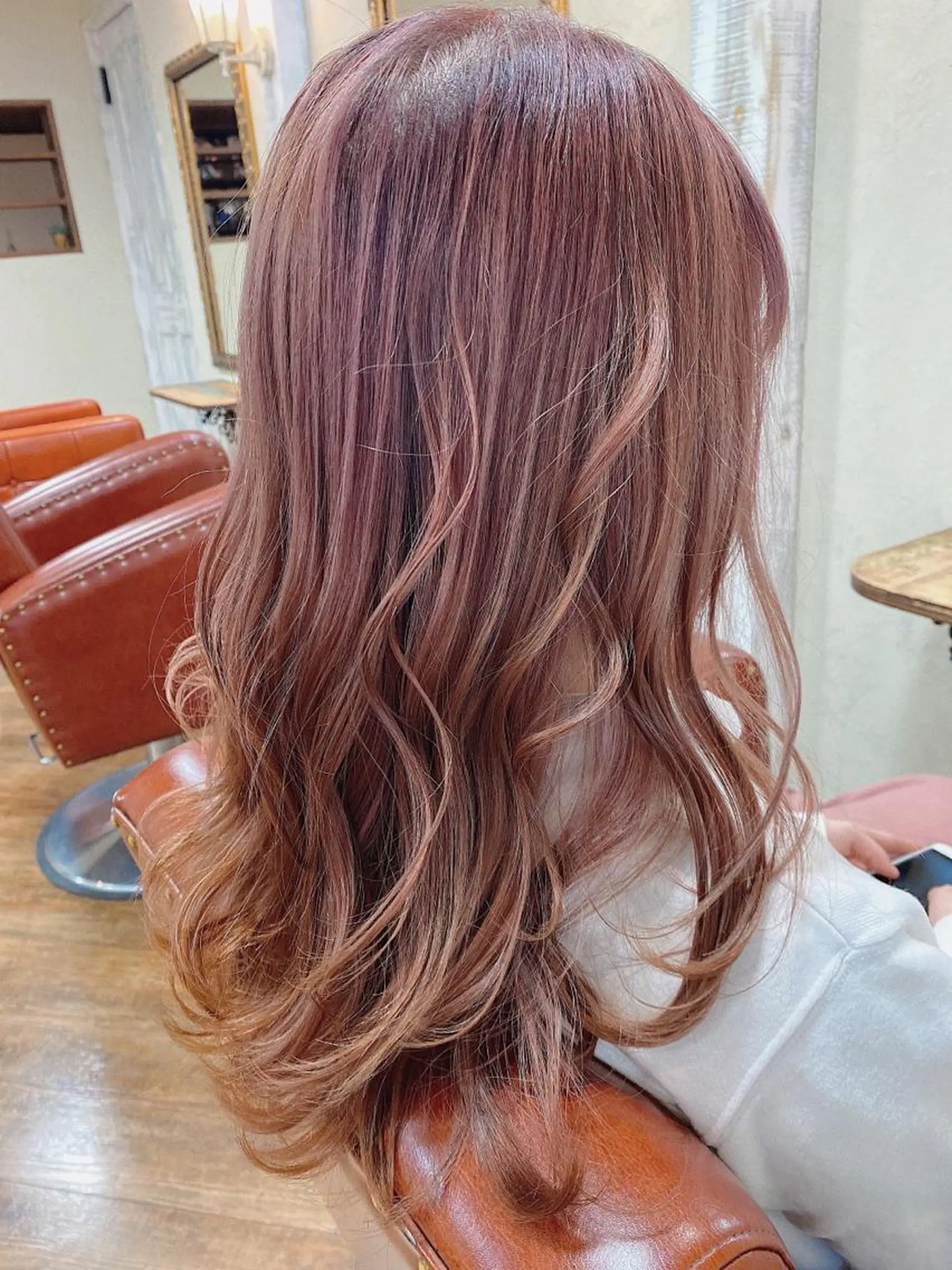 カラー ベージュカラー ピンクカラー ピンクベージュ ヘアカラー トリートメント ▷SAN   KAKU所属・長岡 俊樹のヘアスタイル