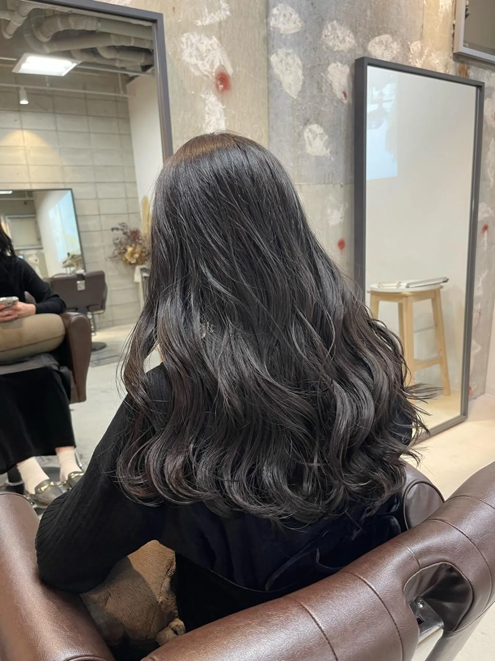 ロング カラー 松本 瑠菜のヘアスタイル