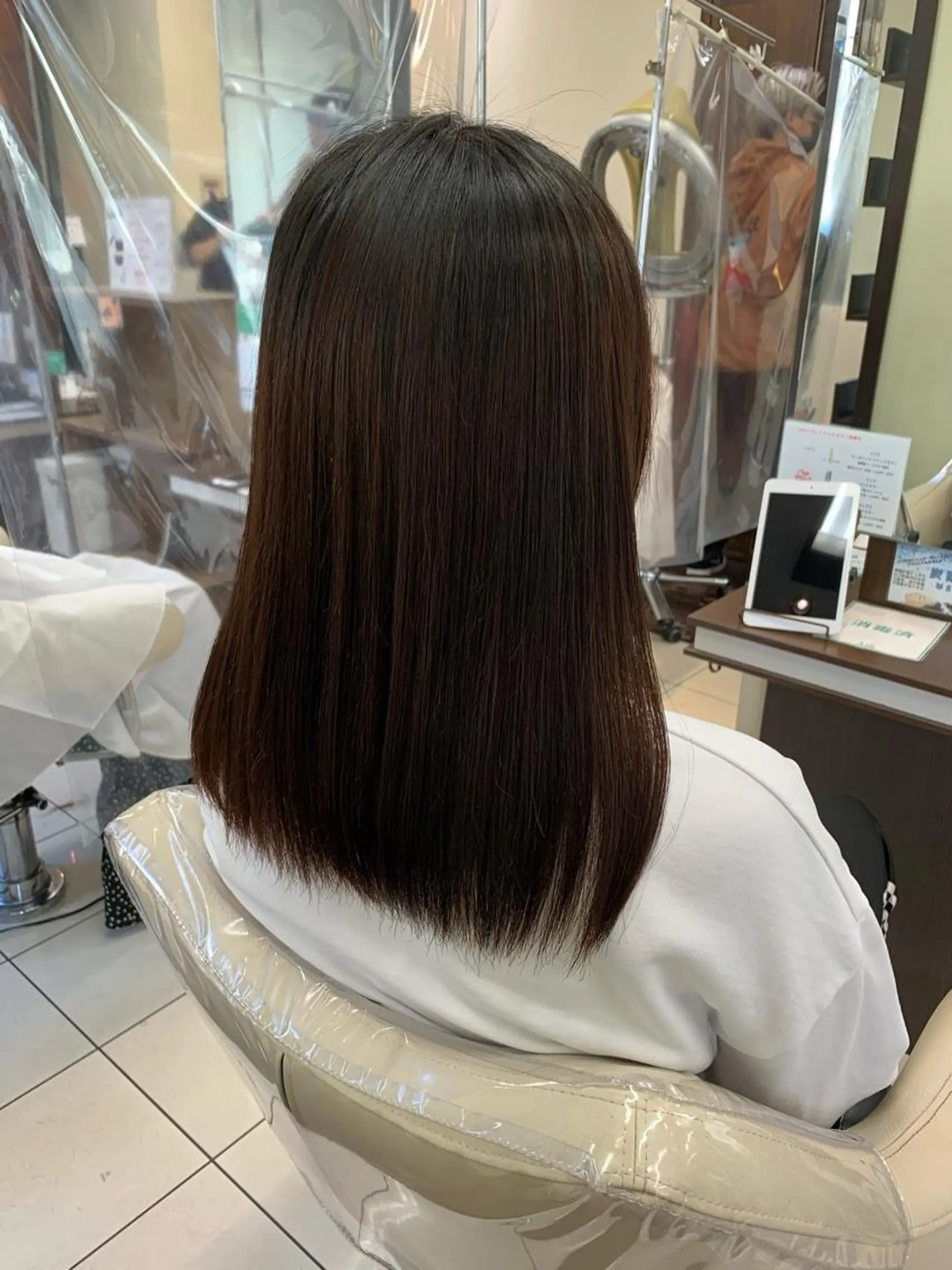 セミロング パーマ カット ヘアカラー 縮毛矯正 トリートメント ブリーチでもできる 縮毛矯正相原慎🌈のヘアスタイル