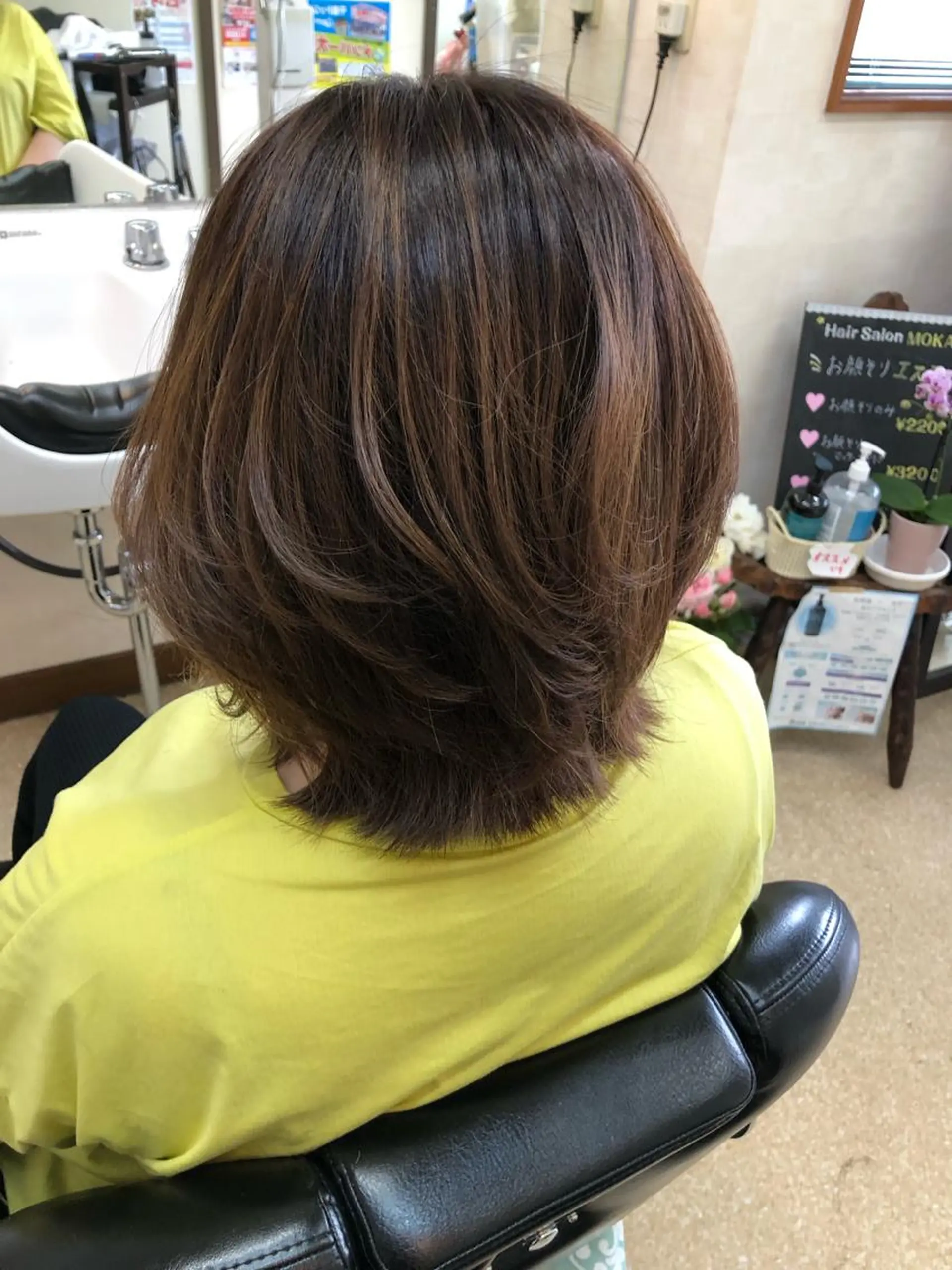 ミディアム カラー 石塚 浩のヘアスタイル