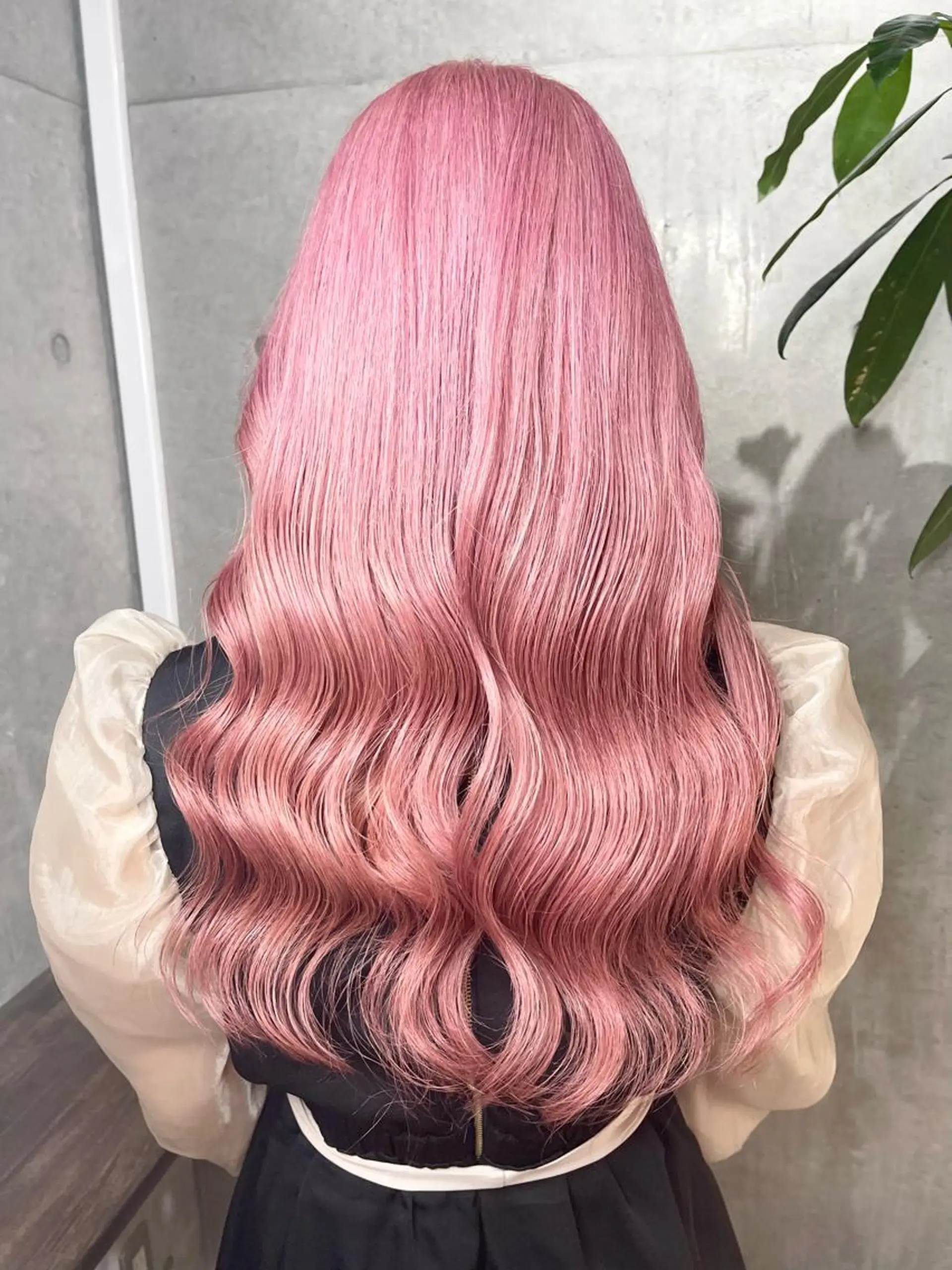 カラー ハイトーンカラー ピンクカラー 髪質改善 ヘアカラー 名古屋のピンク好き かずくん🦩のヘアスタイル