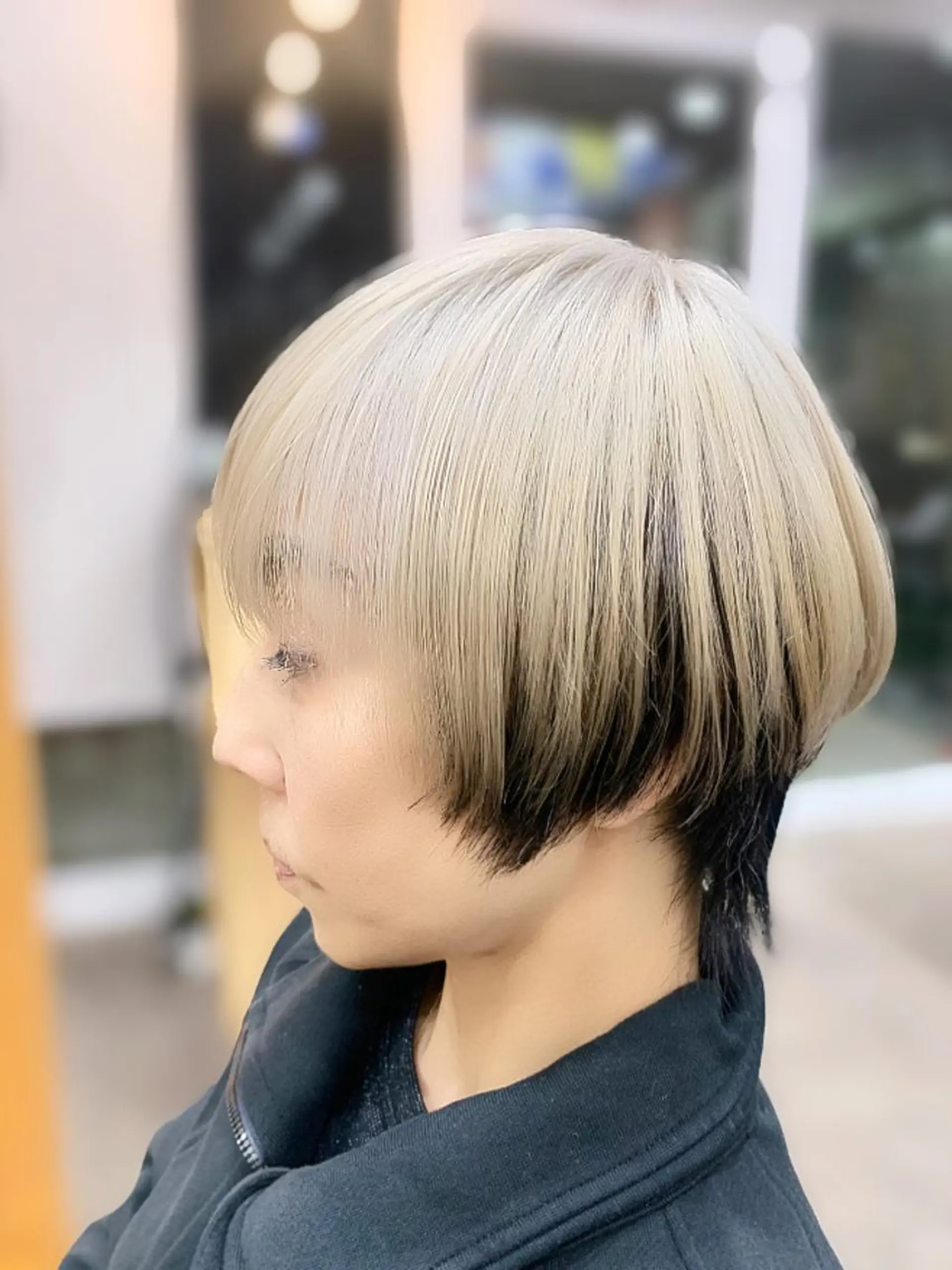 ショート カラー バレイヤージュ ブリーチ ブロンド ケアブリーチ ダブルカラー ヘアカラー トリートメント memento 斎藤大覚のヘアスタイル