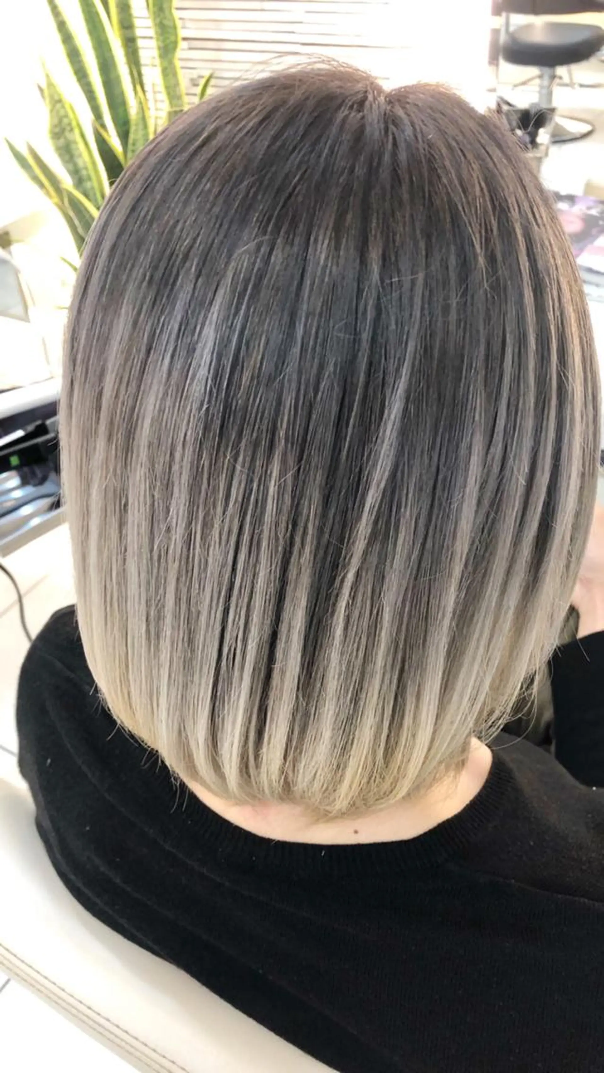 ショート カラー ヘアアレンジ アッシュ ミルクティーアッシュ カット トリートメント 髪質改善/美髪矯 正ヤマモトハルキのヘアスタイル