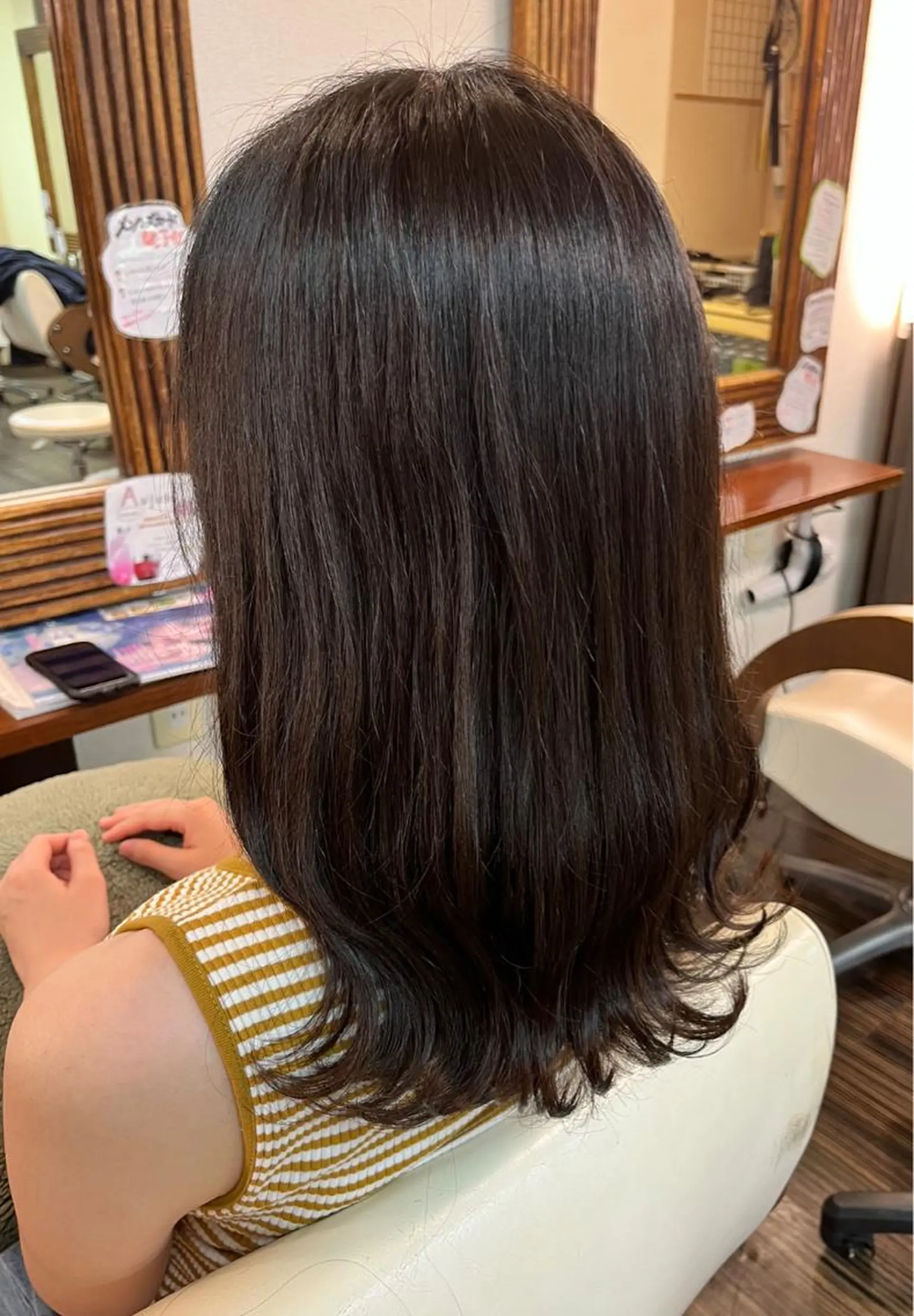 ロング 西形 梨瑚のヘアスタイル