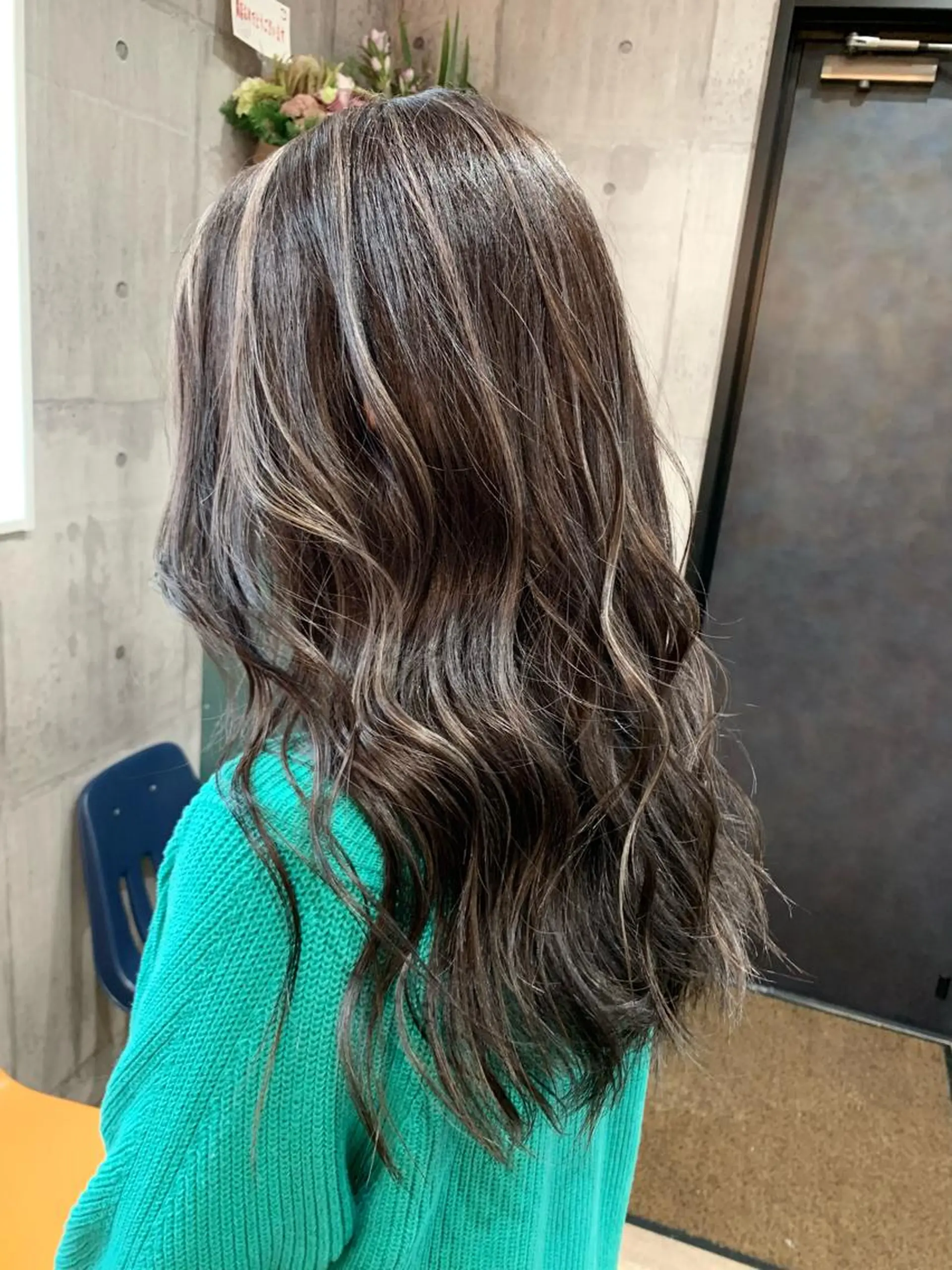 ロング ハイライト カット ヘアカラー Welila by haku所属・yoshihara yuukiのヘアスタイル