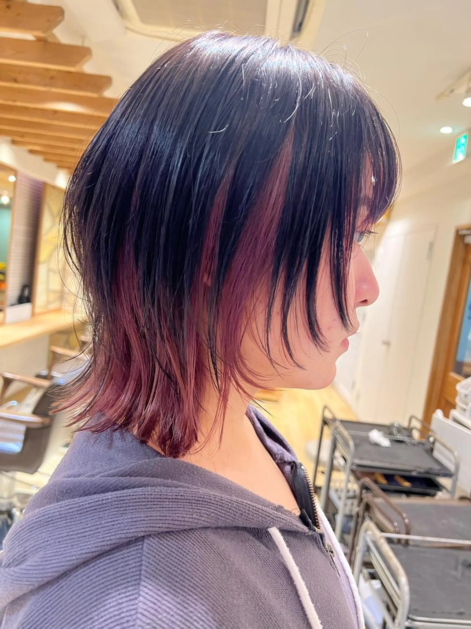 ミディアム ウルフカット カット ヘアカラー 渋谷ハイトーン/ デザインカラー阿部のヘアスタイル