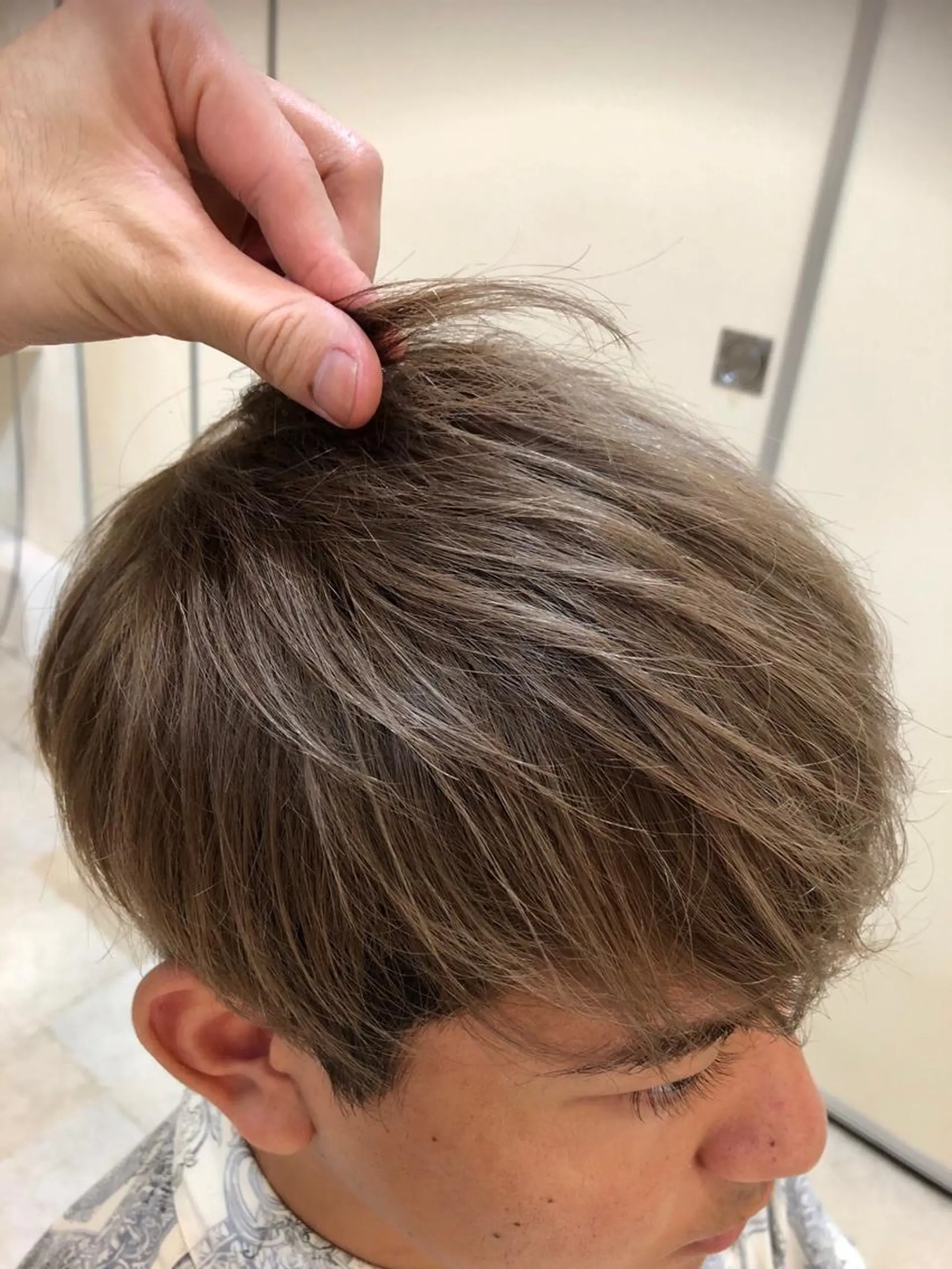 カラー 東梅田エリアカラー ヘアセットNo. 1のヘアスタイル