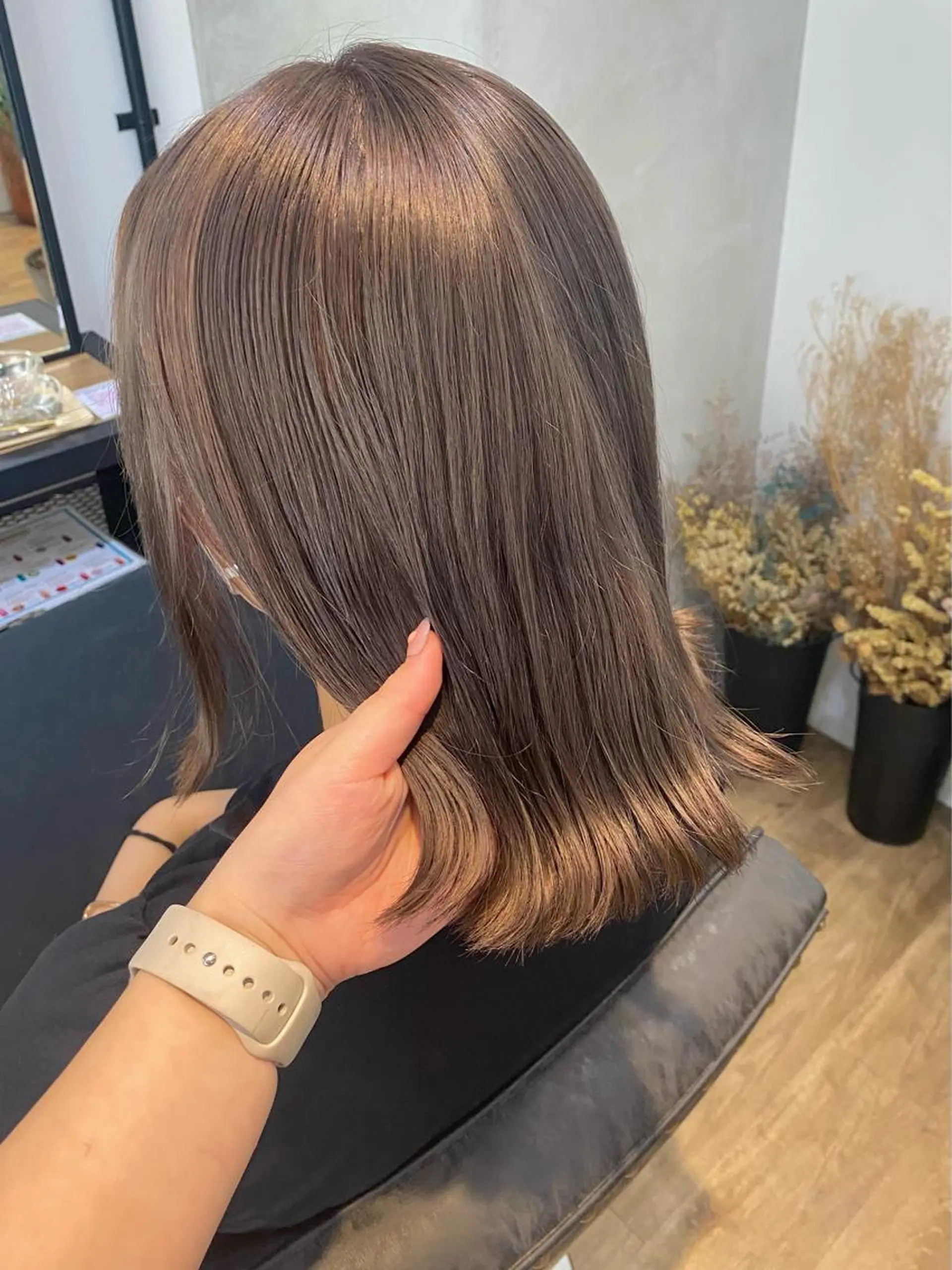 ミディアム カラー ヘアカラー トリートメント otoha✳︎ くすみカラーのヘアスタイル
